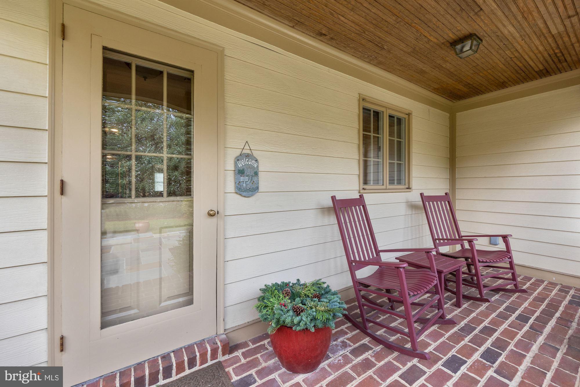 RIVER FALLS - Residential