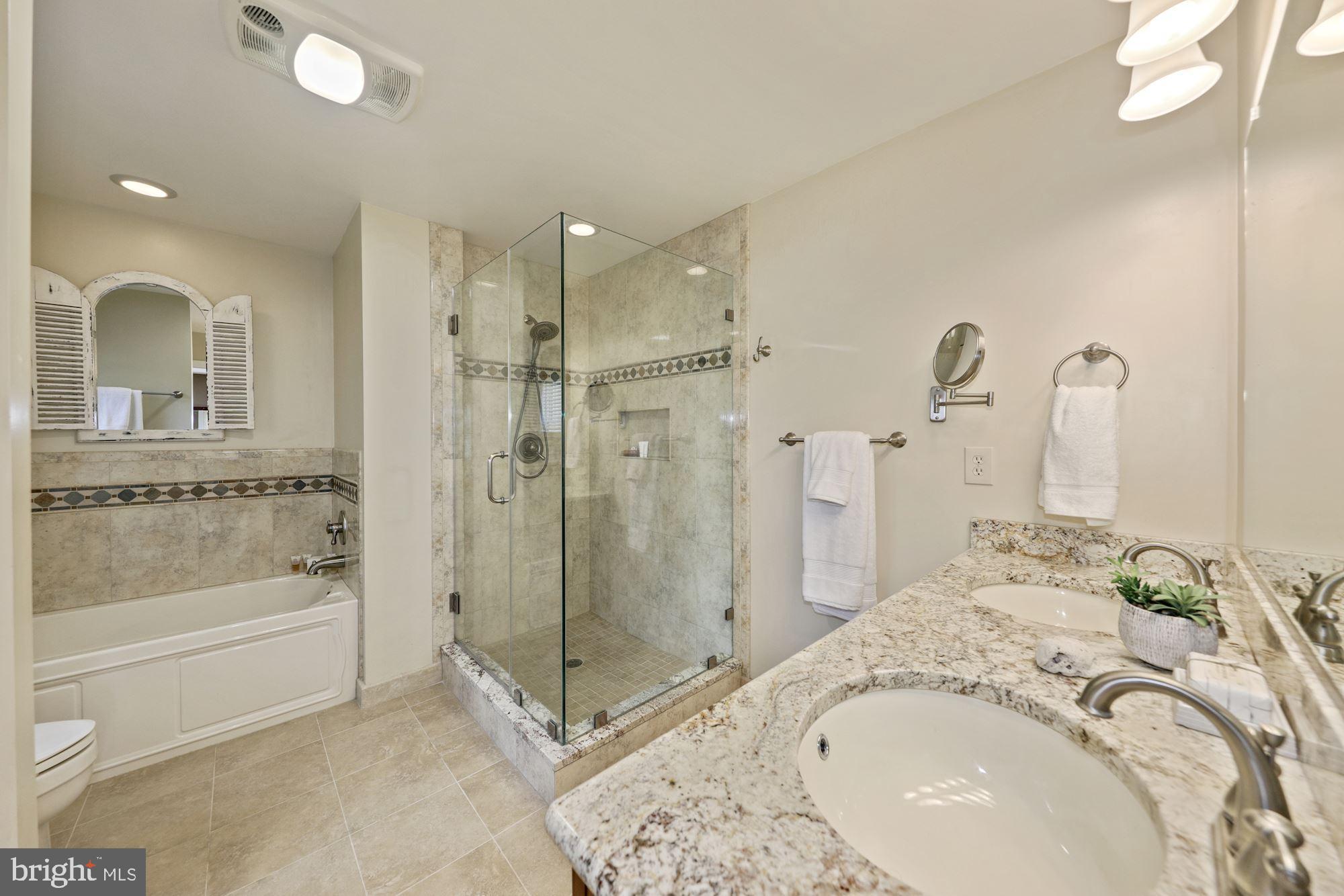 RIVER FALLS - Residential