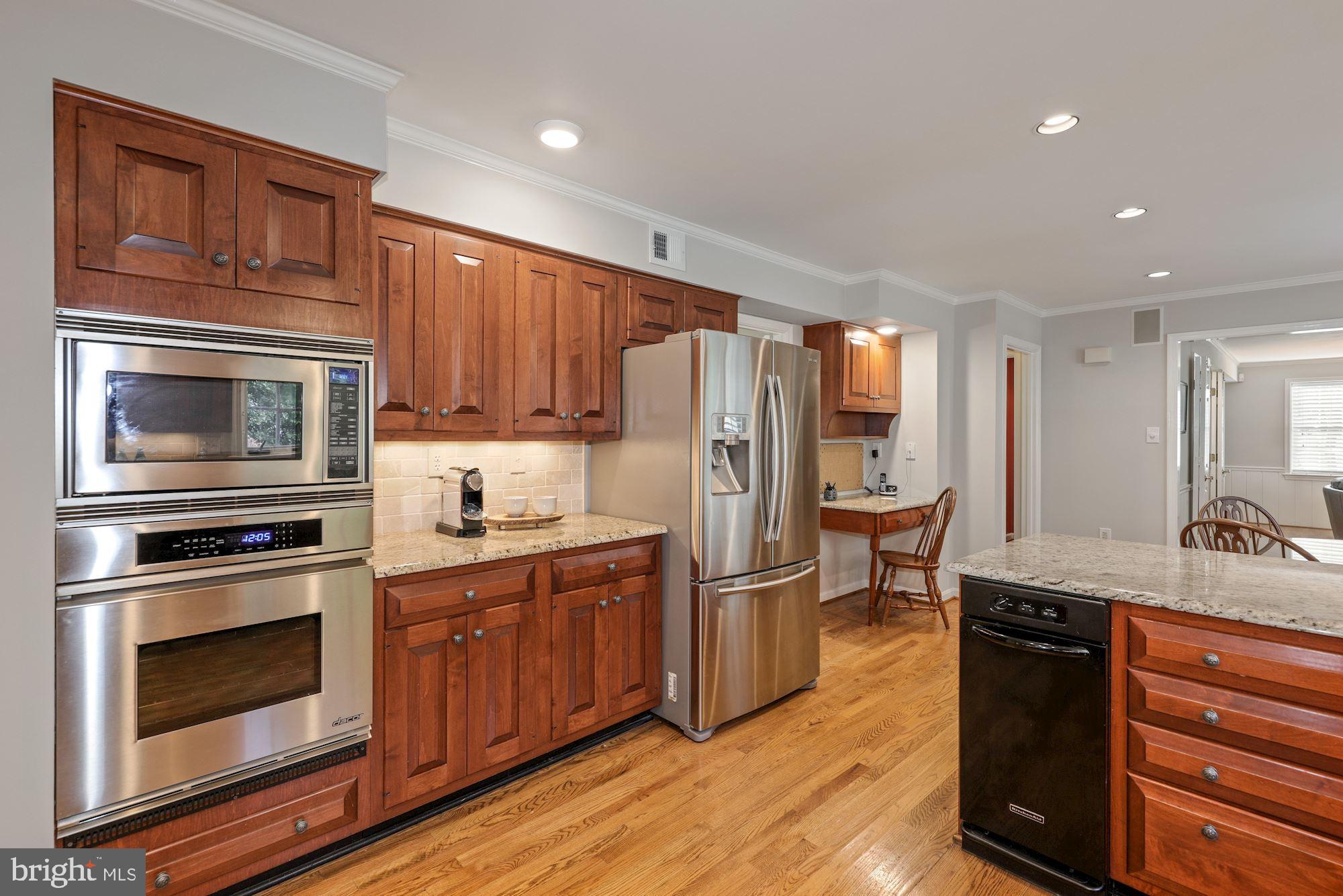 RIVER FALLS - Residential