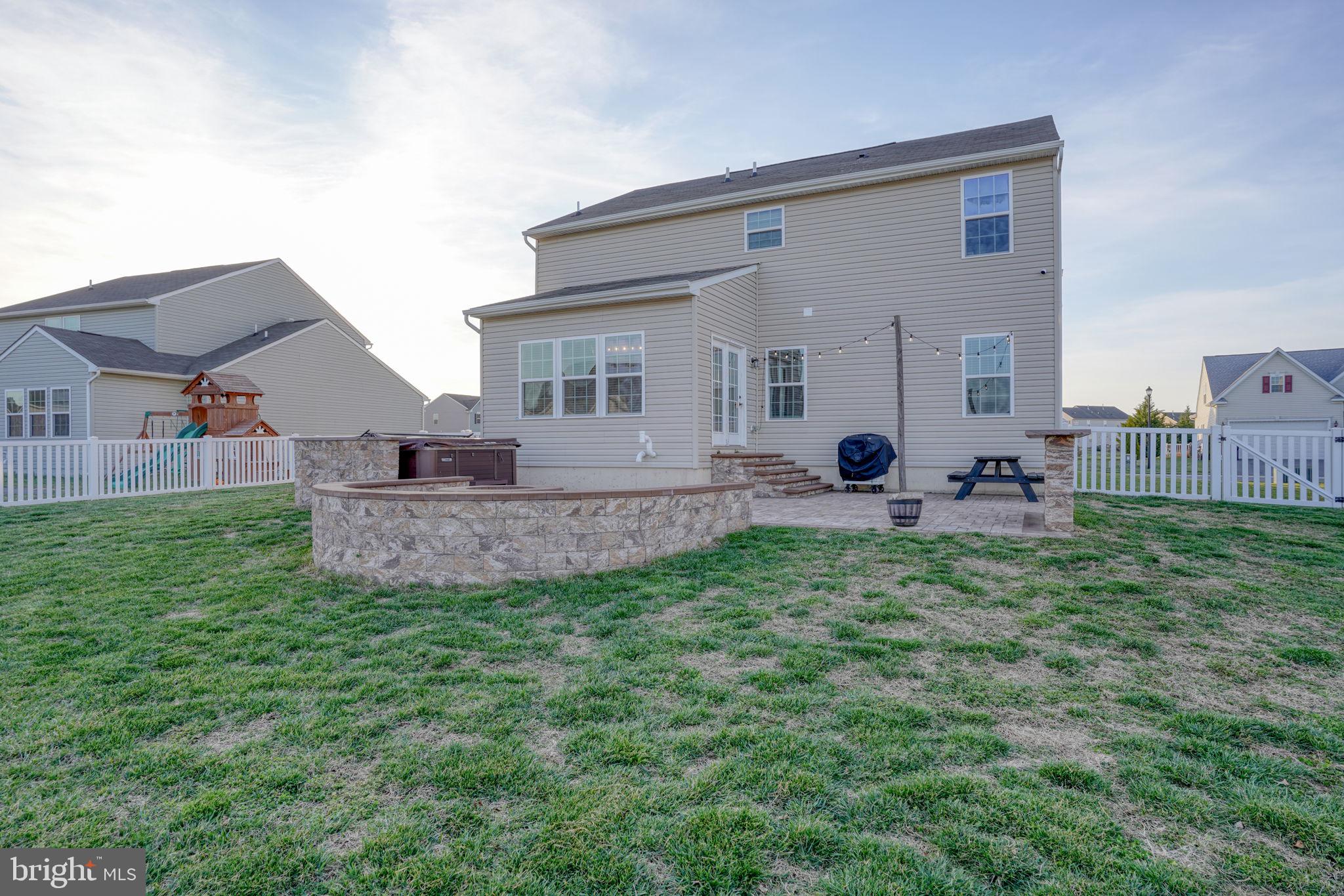 PROVIDENCE CROSSING - Residential