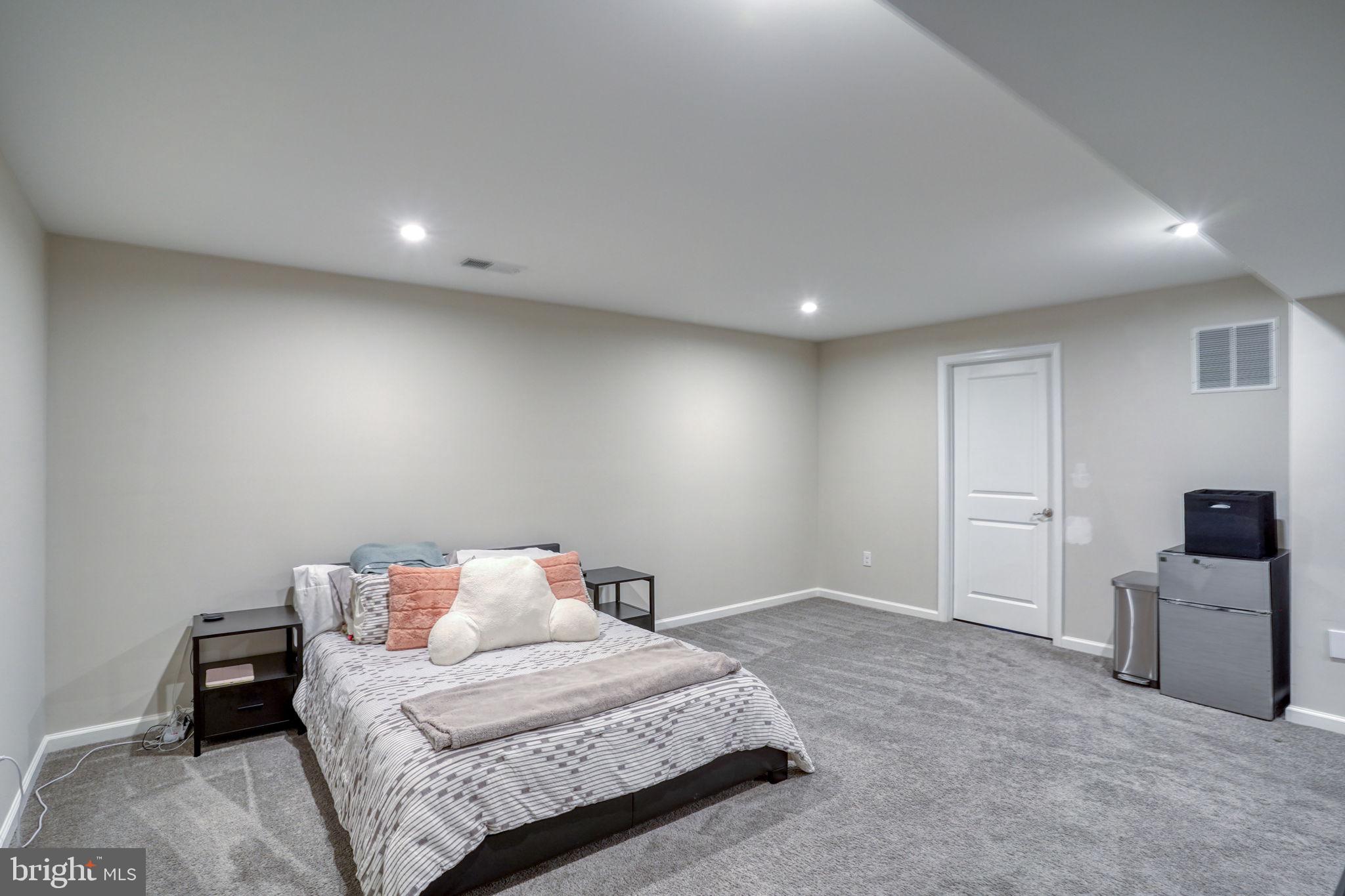 PROVIDENCE CROSSING - Residential