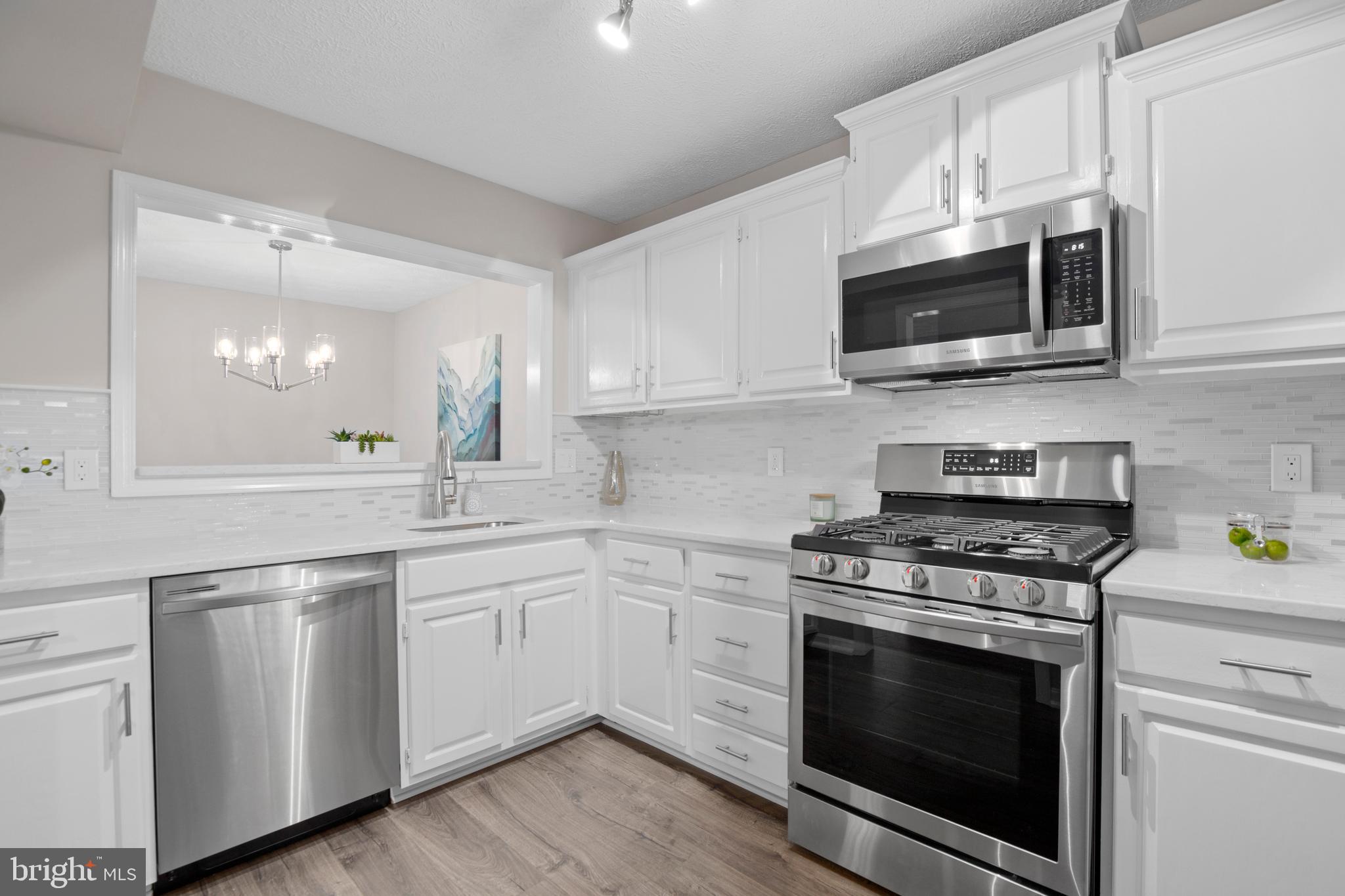 WILLOW POINT - Residential