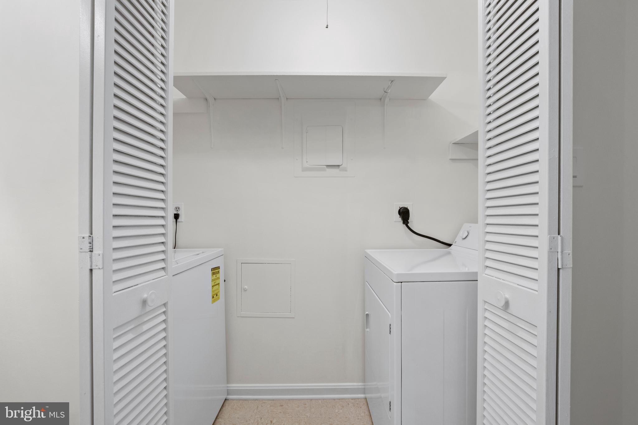 WILLOW POINT - Residential