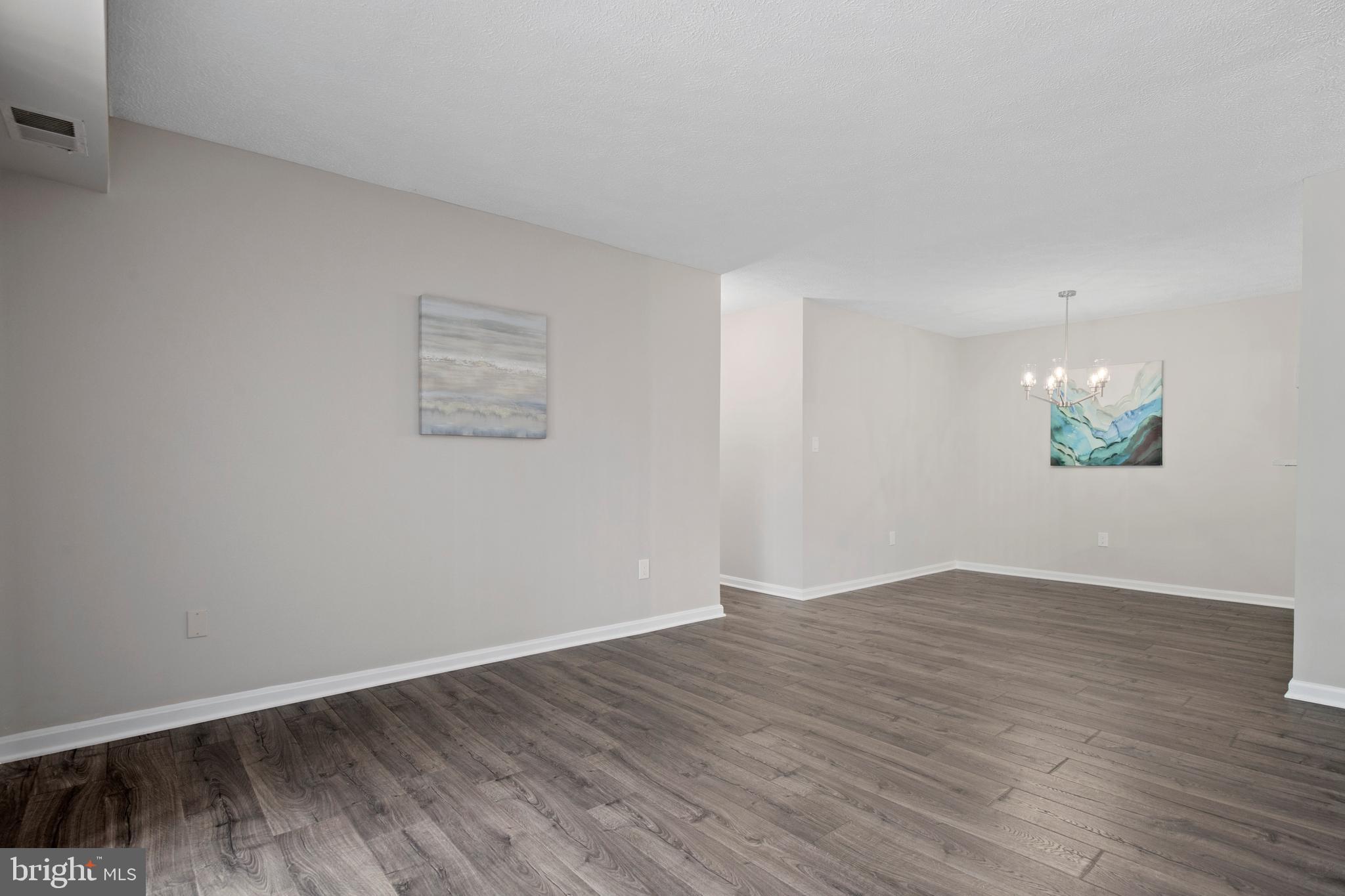 WILLOW POINT - Residential