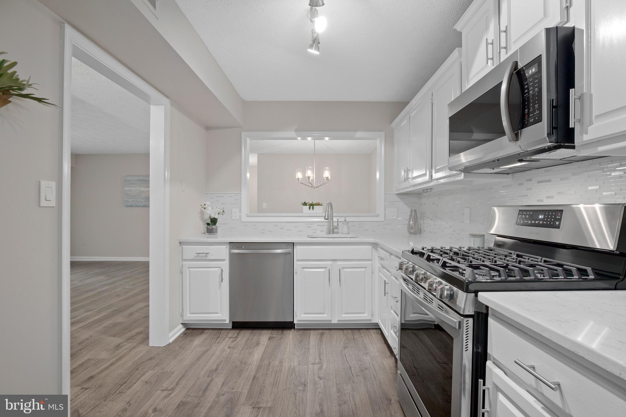 WILLOW POINT - Residential