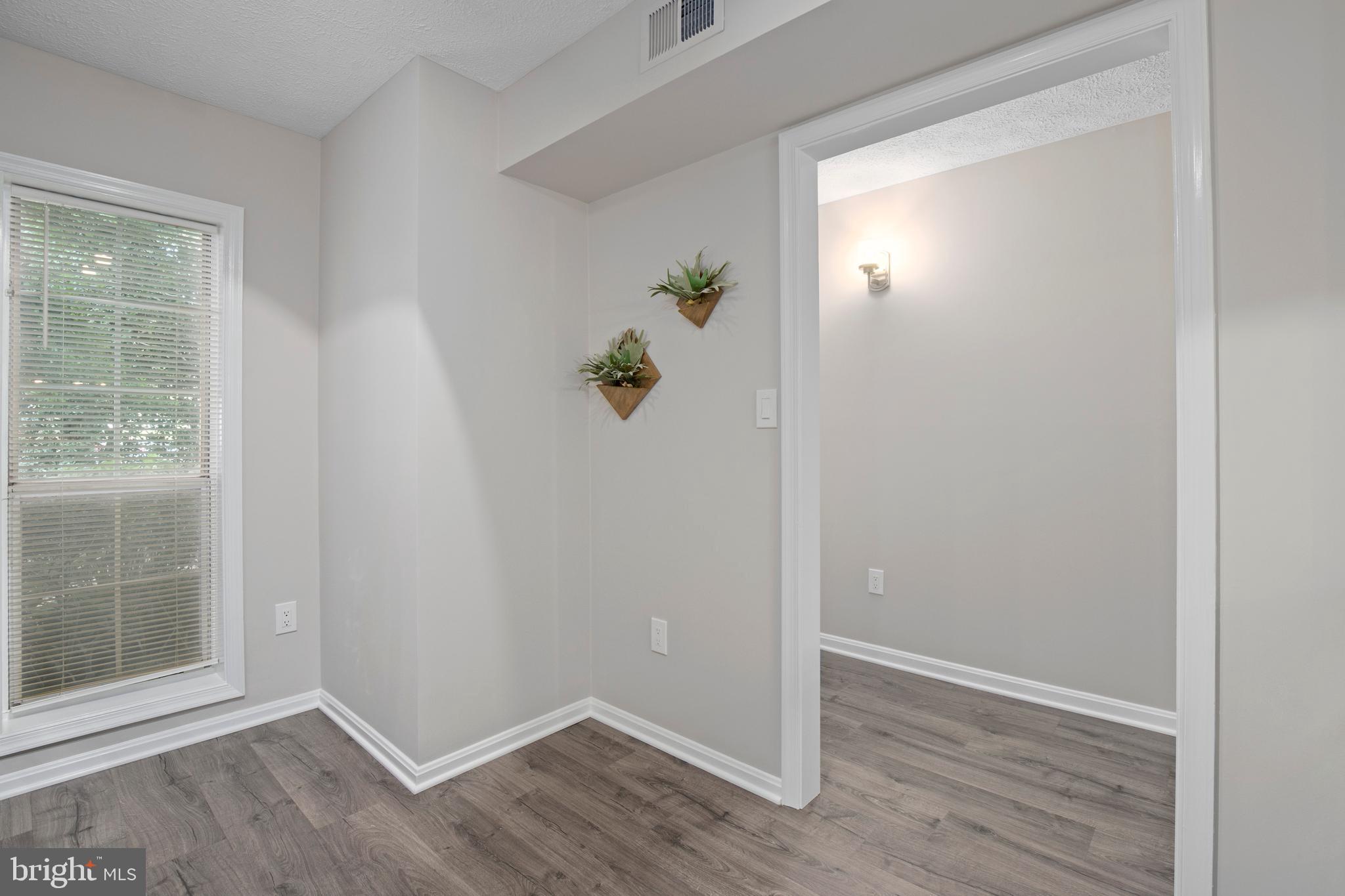 WILLOW POINT - Residential