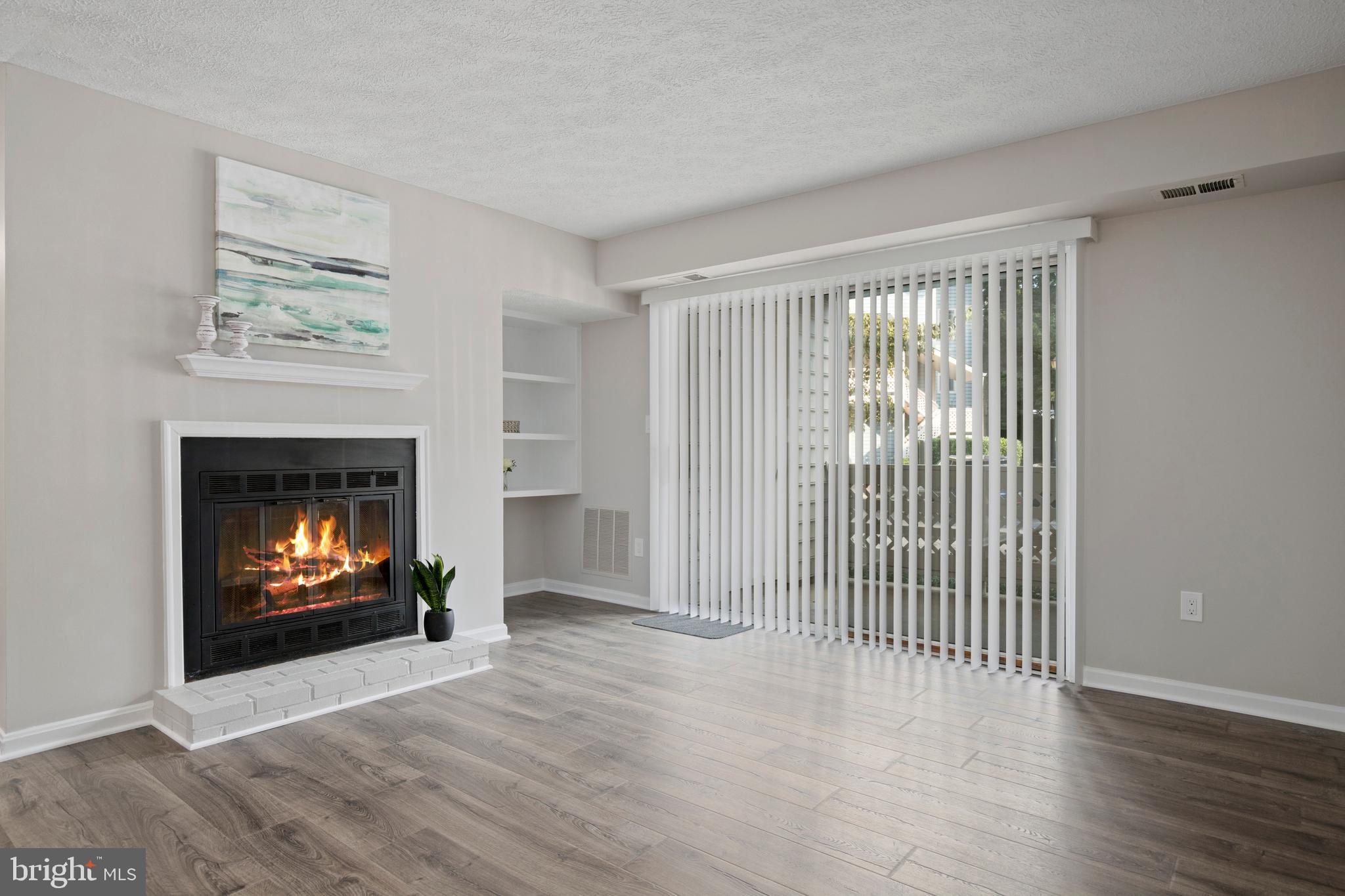 WILLOW POINT - Residential