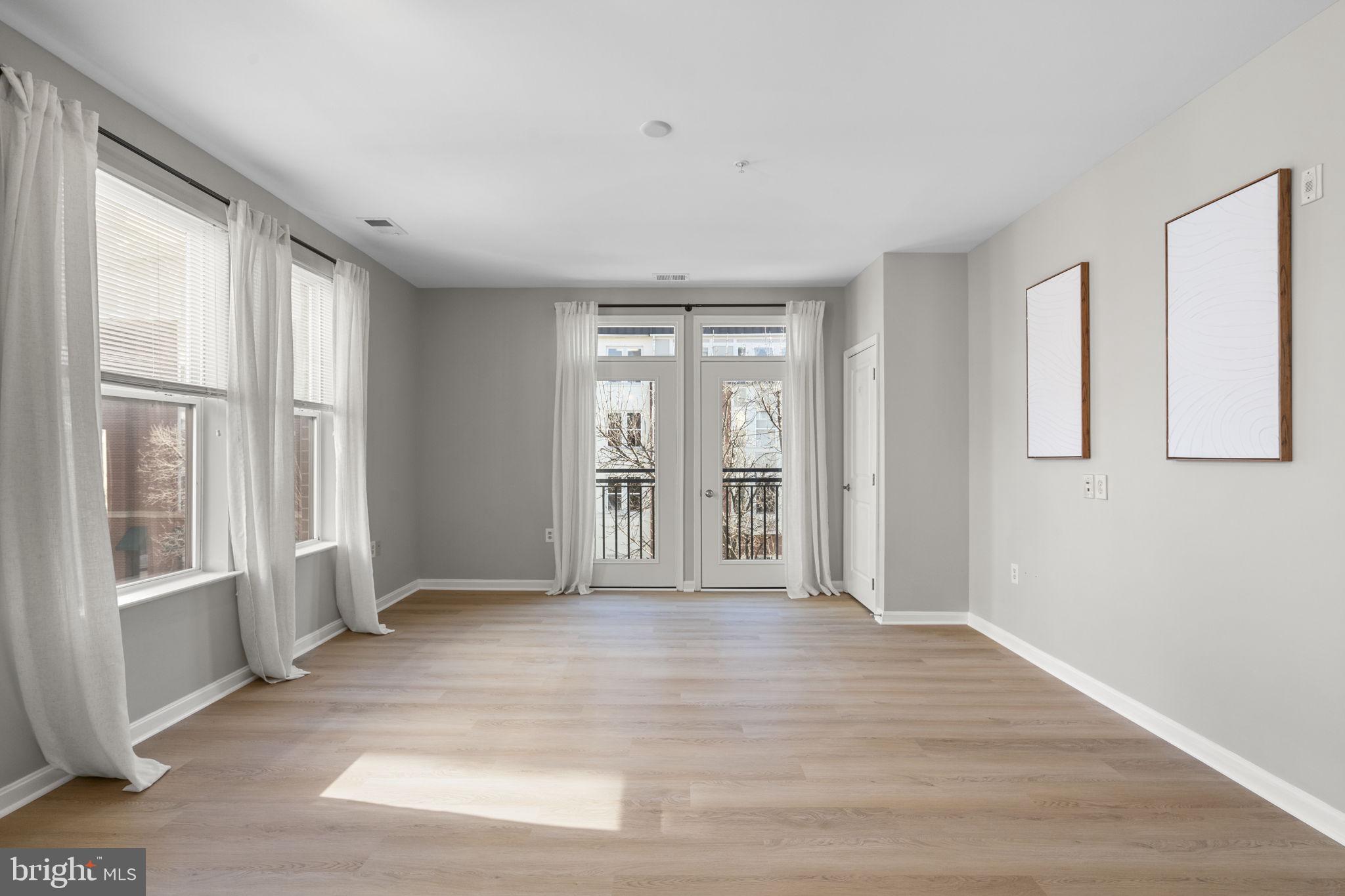 HALSTEAD AT THE METRO - Residential