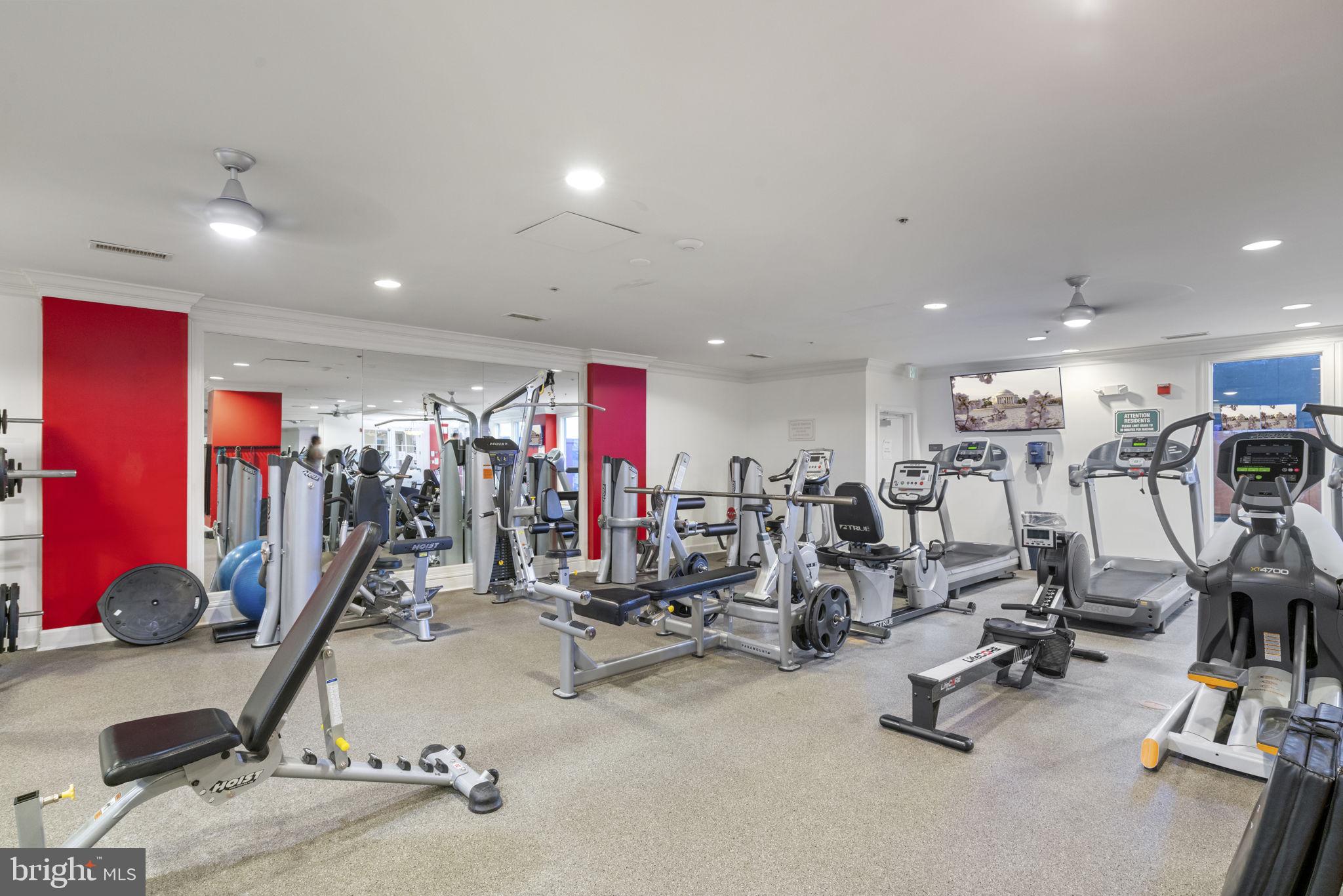 HALSTEAD AT THE METRO - Residential