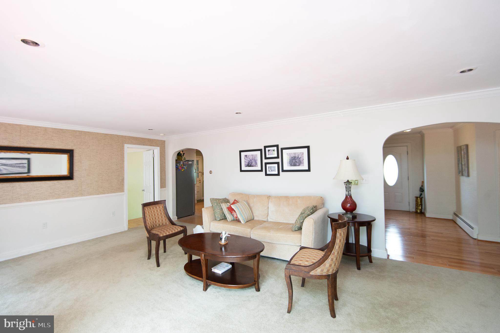 ALGONQUIN - Residential