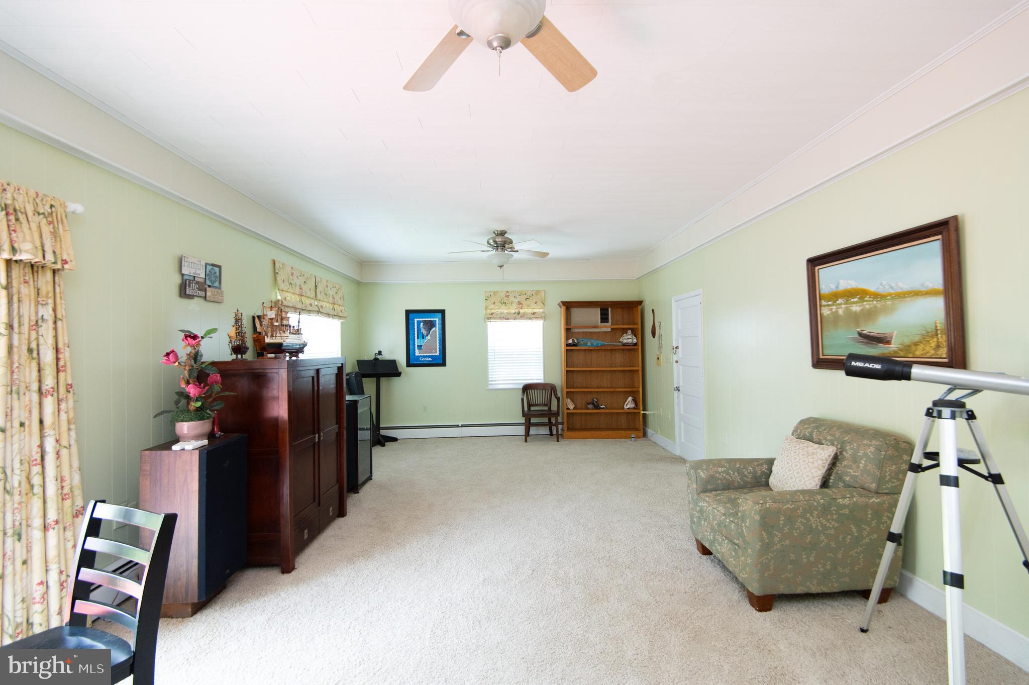 ALGONQUIN - Residential