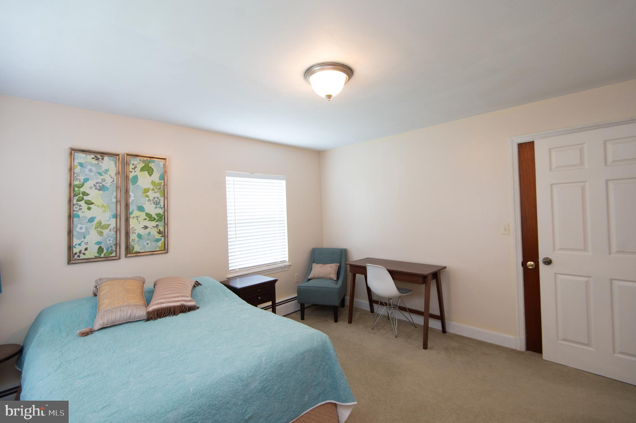 ALGONQUIN - Residential