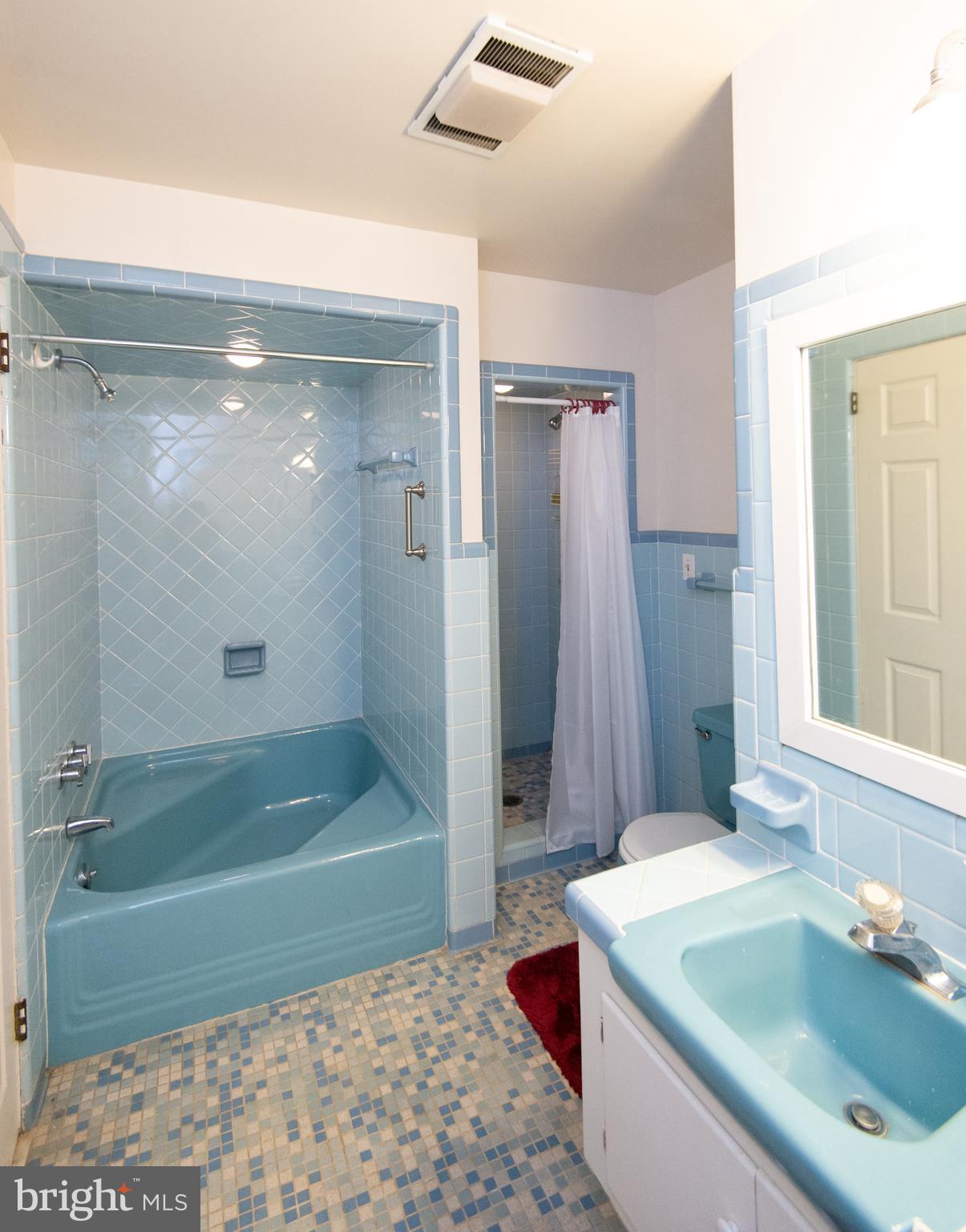 ALGONQUIN - Residential