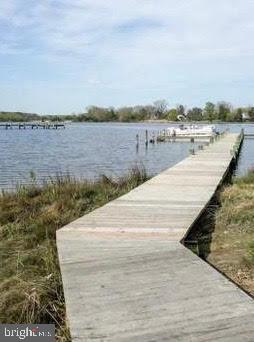 ALGONQUIN - Residential