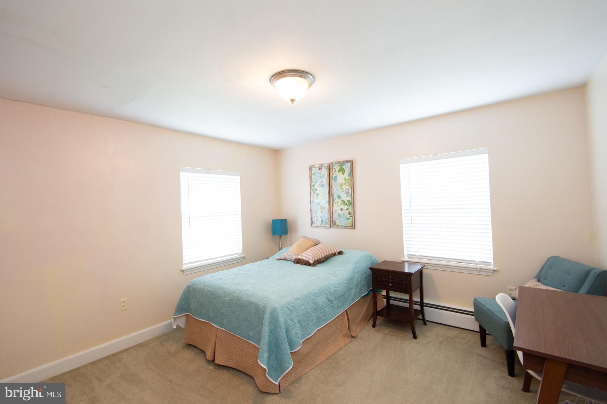 ALGONQUIN - Residential