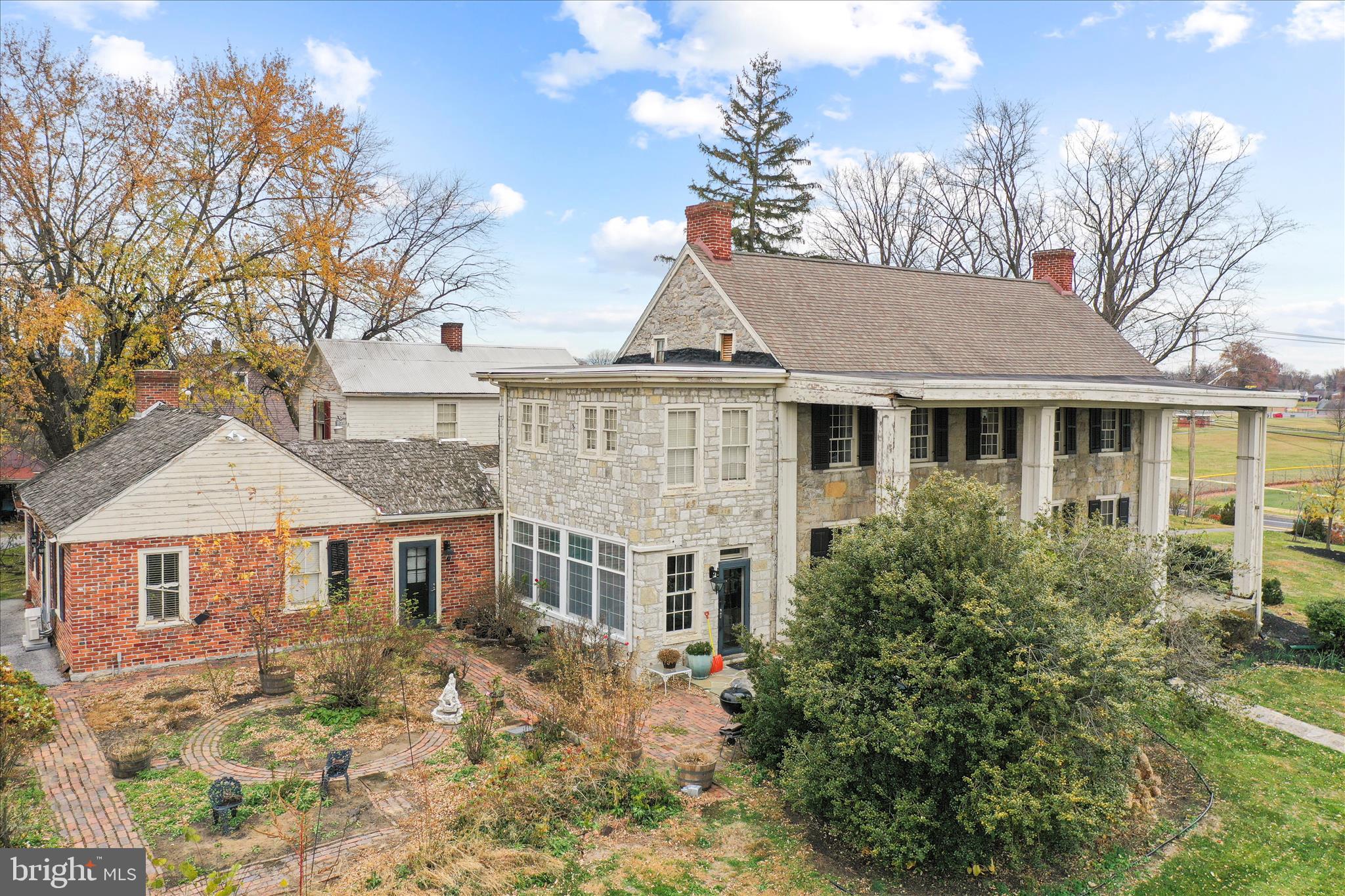 GREENCASTLE ANTRIM TWP - Residential