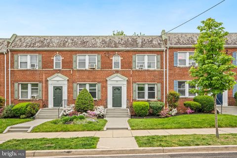 715 HAMLIN STREET NE 2 WASHINGTON DC 20017