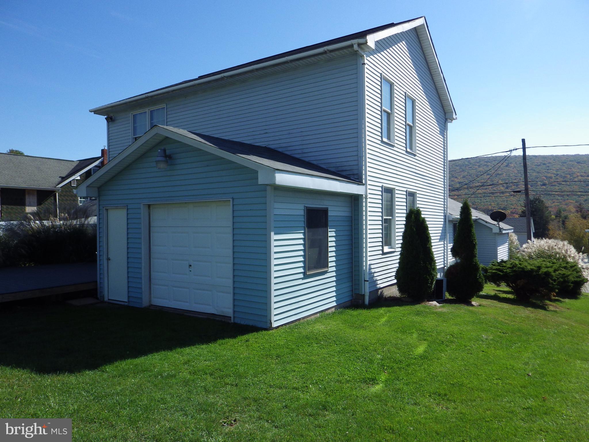 WILLIAMSTOWN BOROUGH - Residential