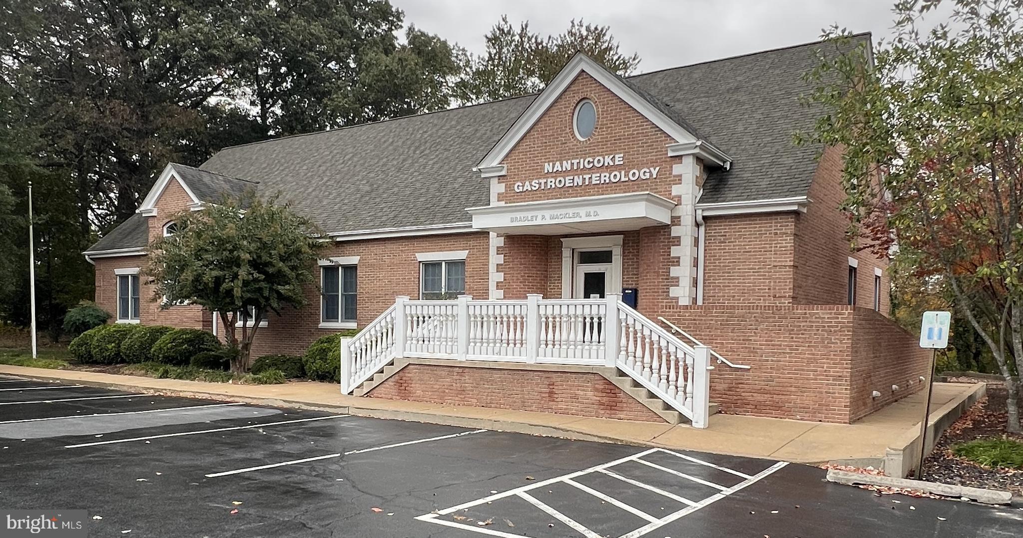 Photo 1 of 20 — 924 MIDDLEFORD ROAD, SEAFORD, DE 19973