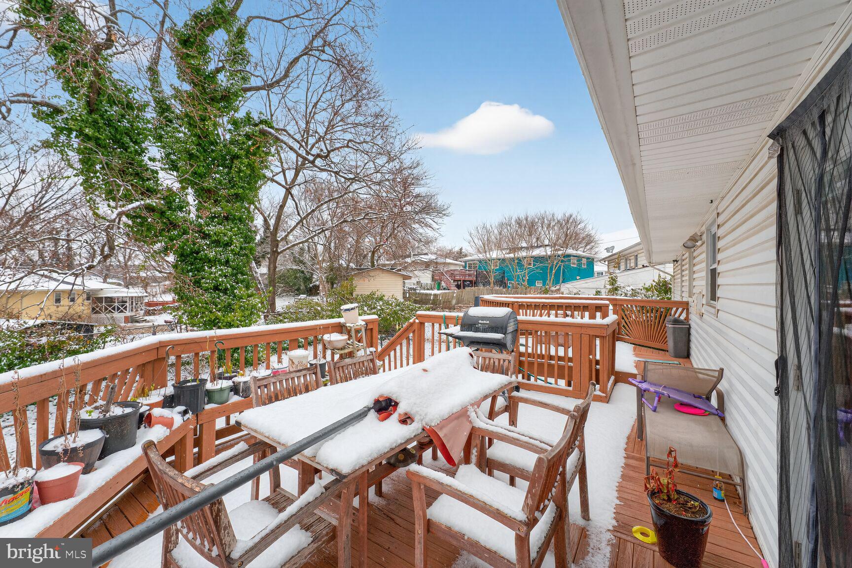 BROOKE MANOR - Residential Lease