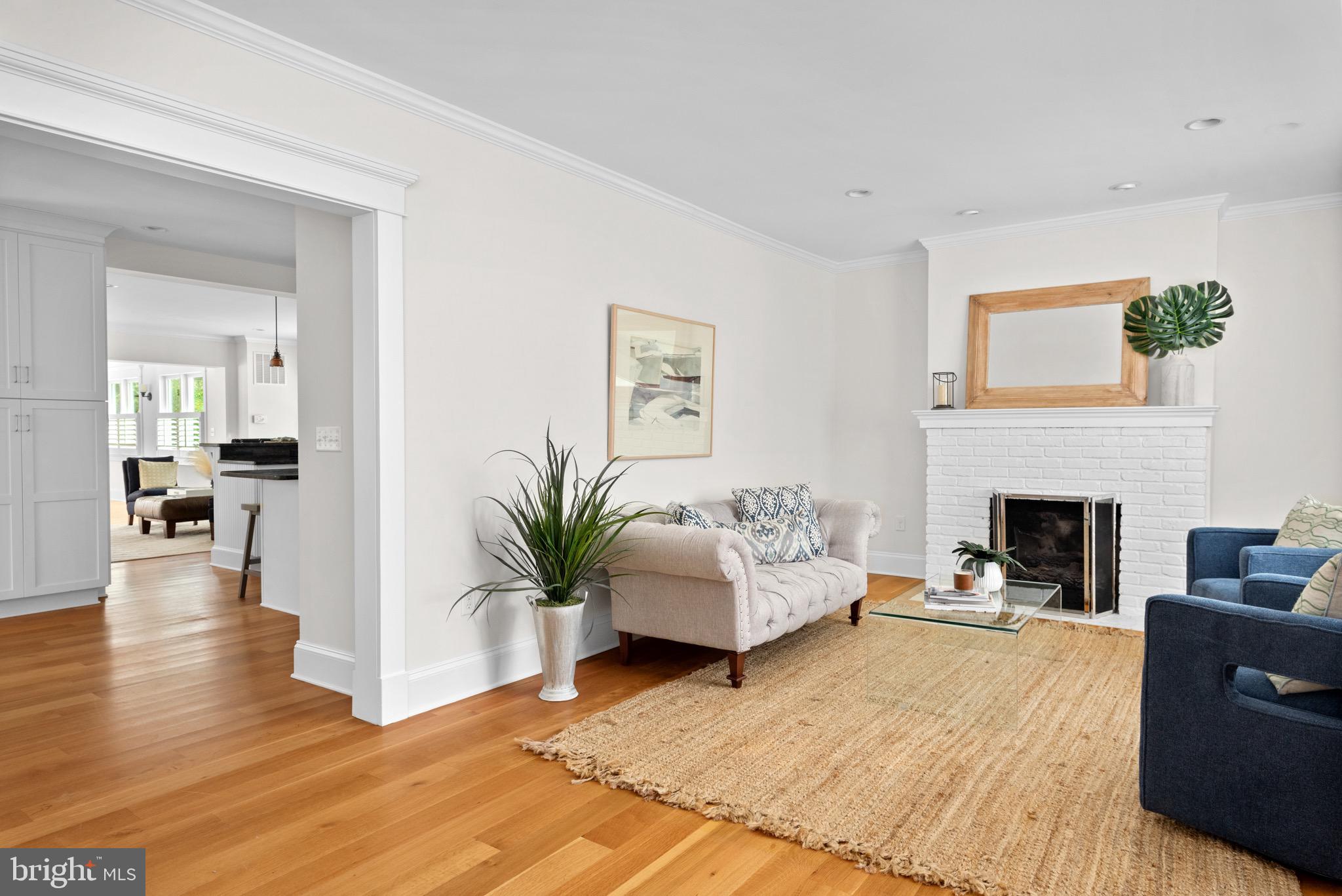 MURRAY HILL - Residential