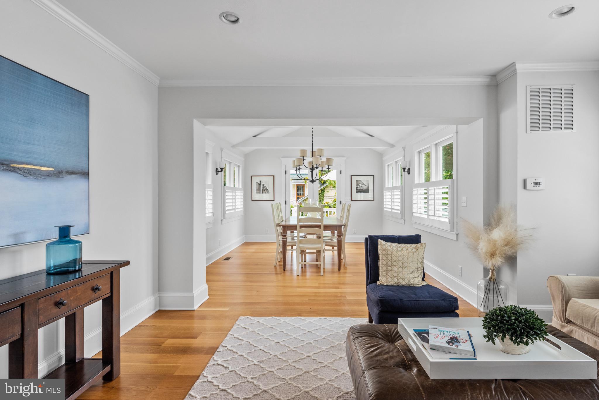 MURRAY HILL - Residential