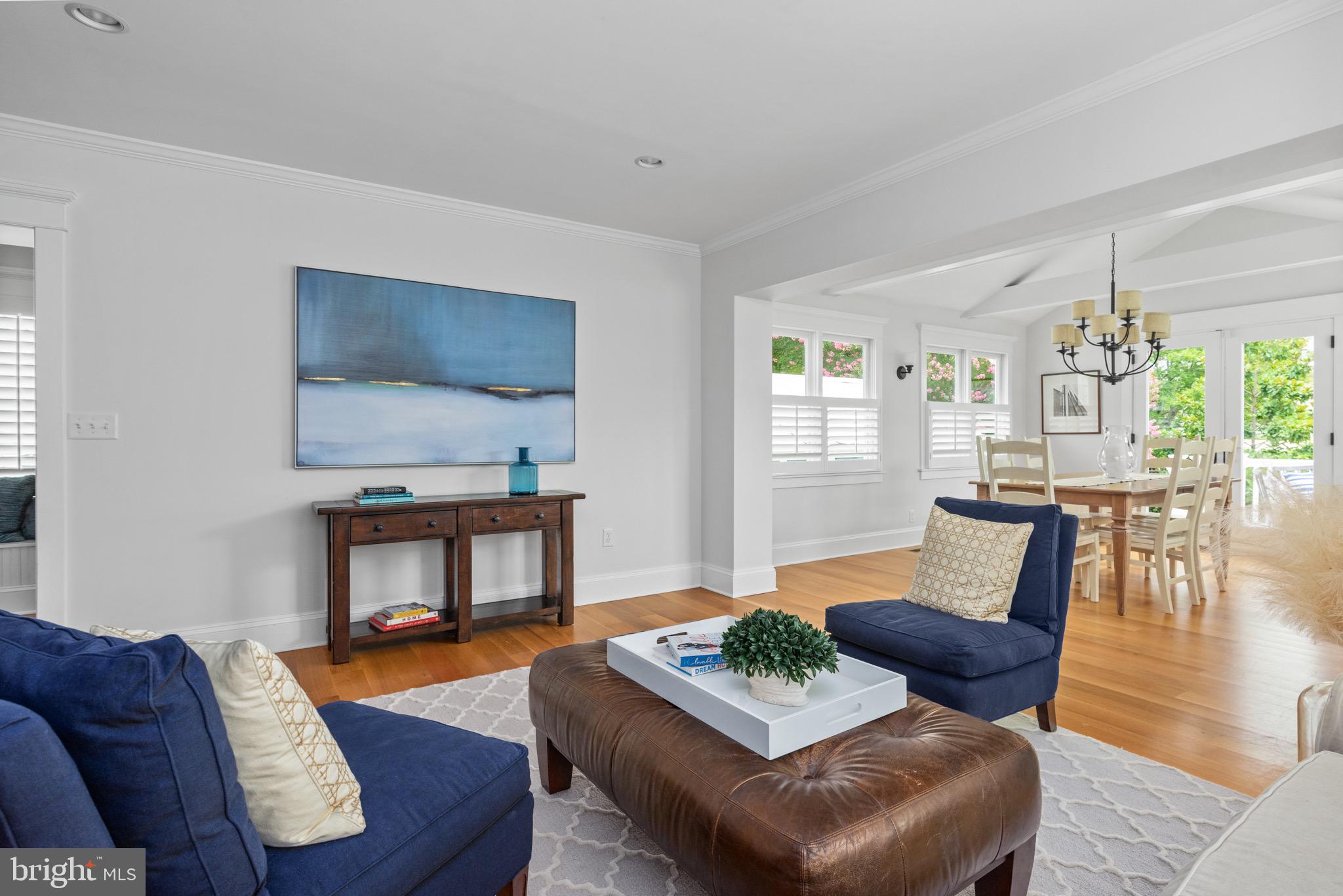 MURRAY HILL - Residential