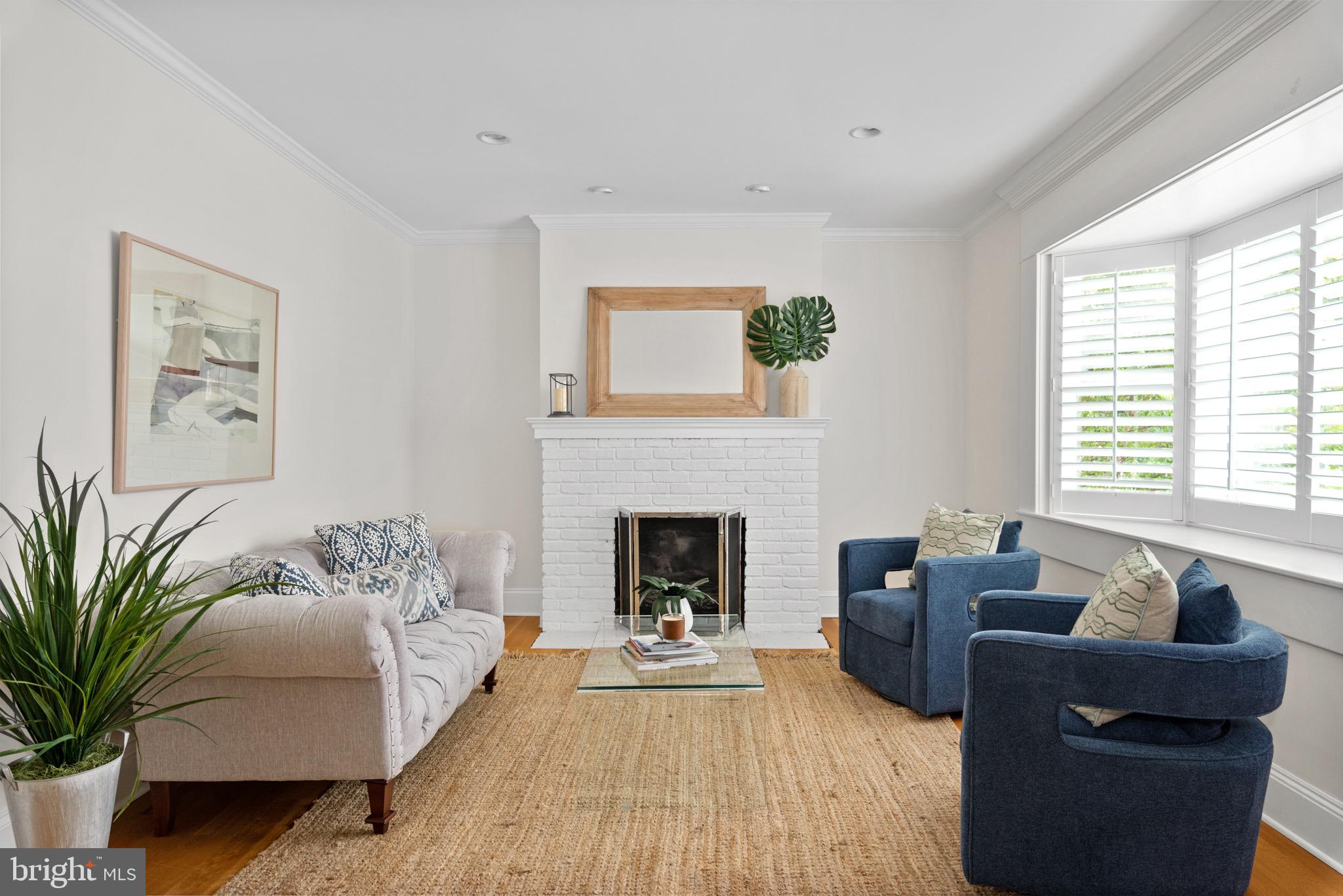 MURRAY HILL - Residential