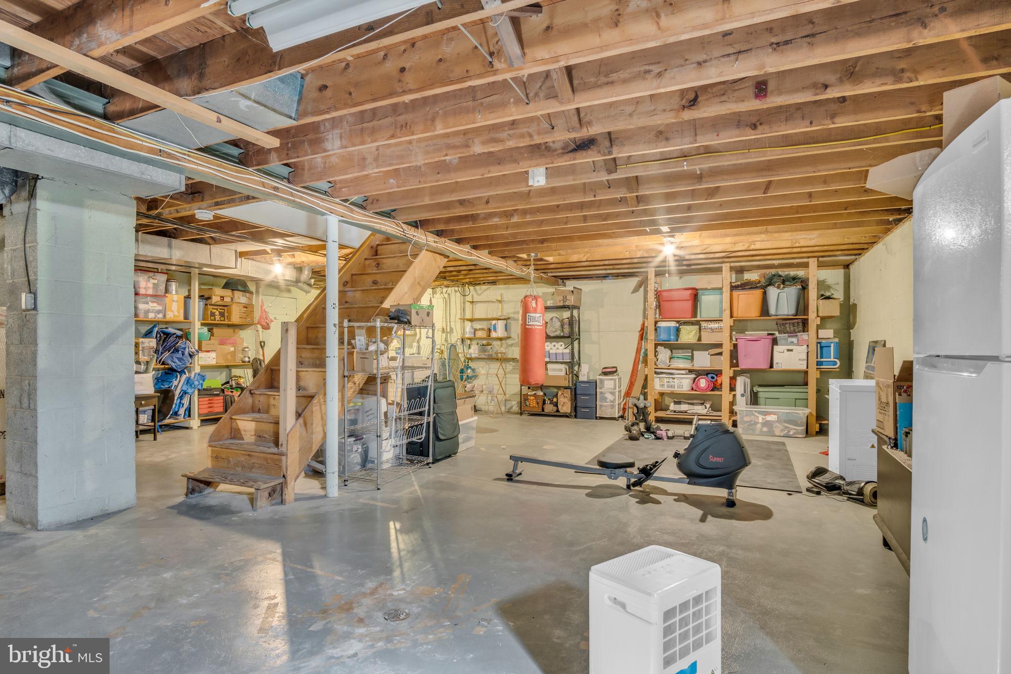 HIGHLAND ESTATES - Residential