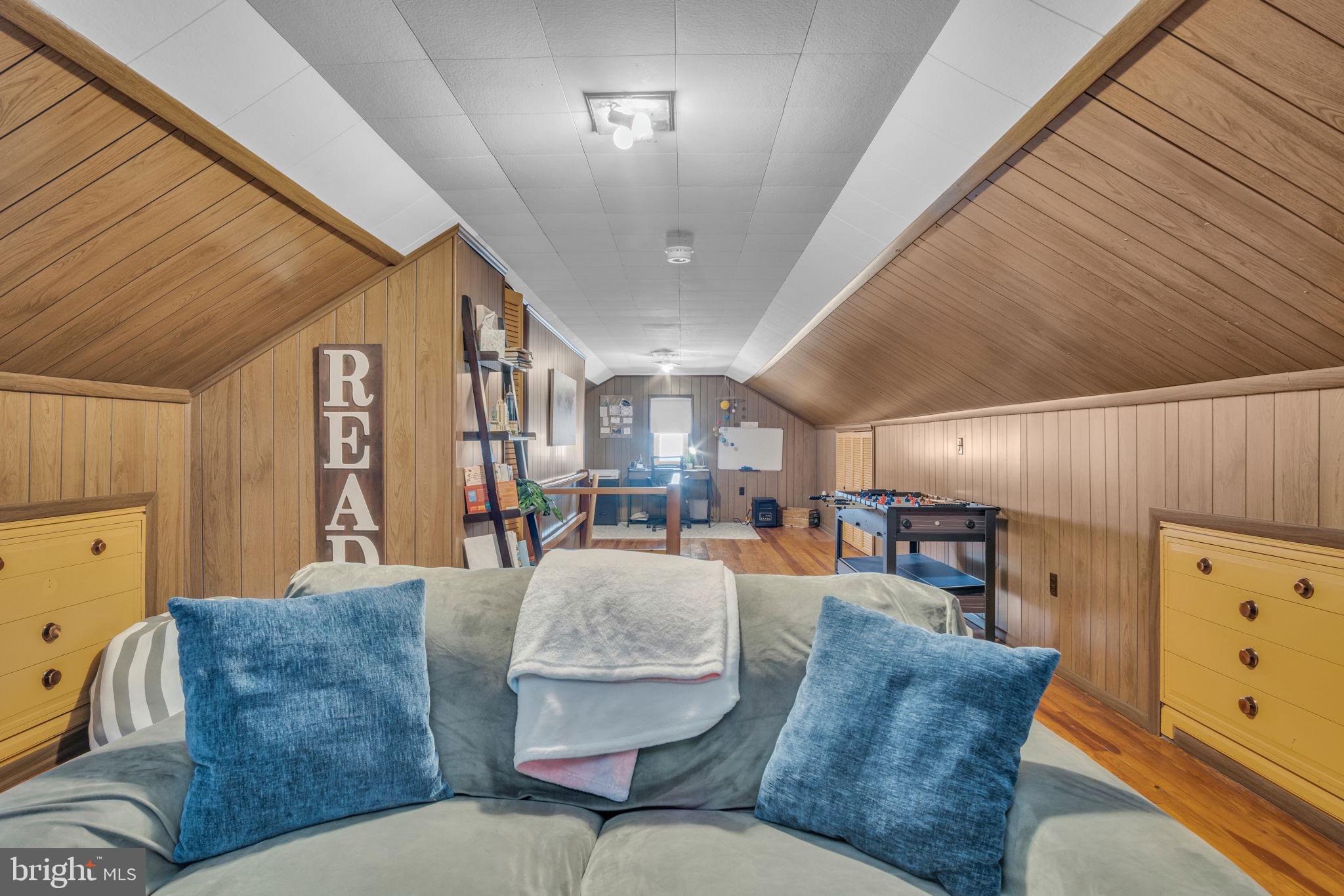 HIGHLAND ESTATES - Residential