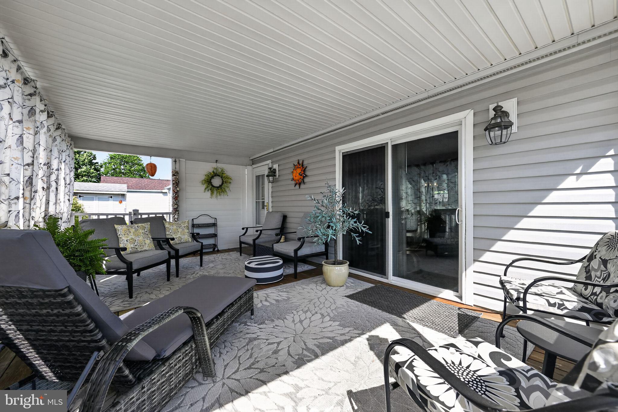 WILLOW RUN - Residential