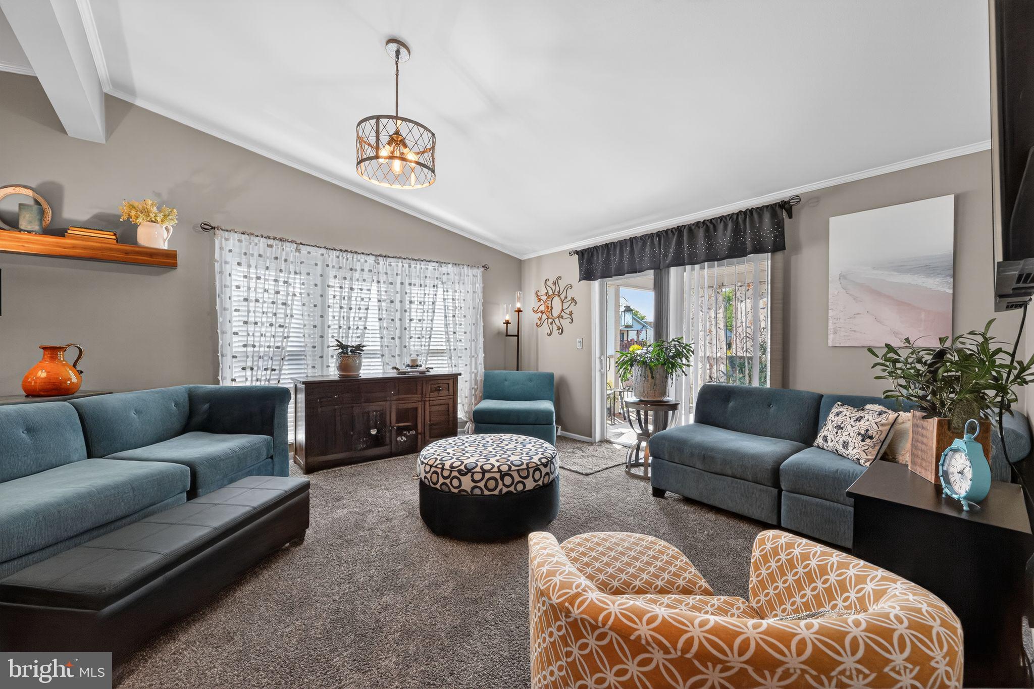 WILLOW RUN - Residential