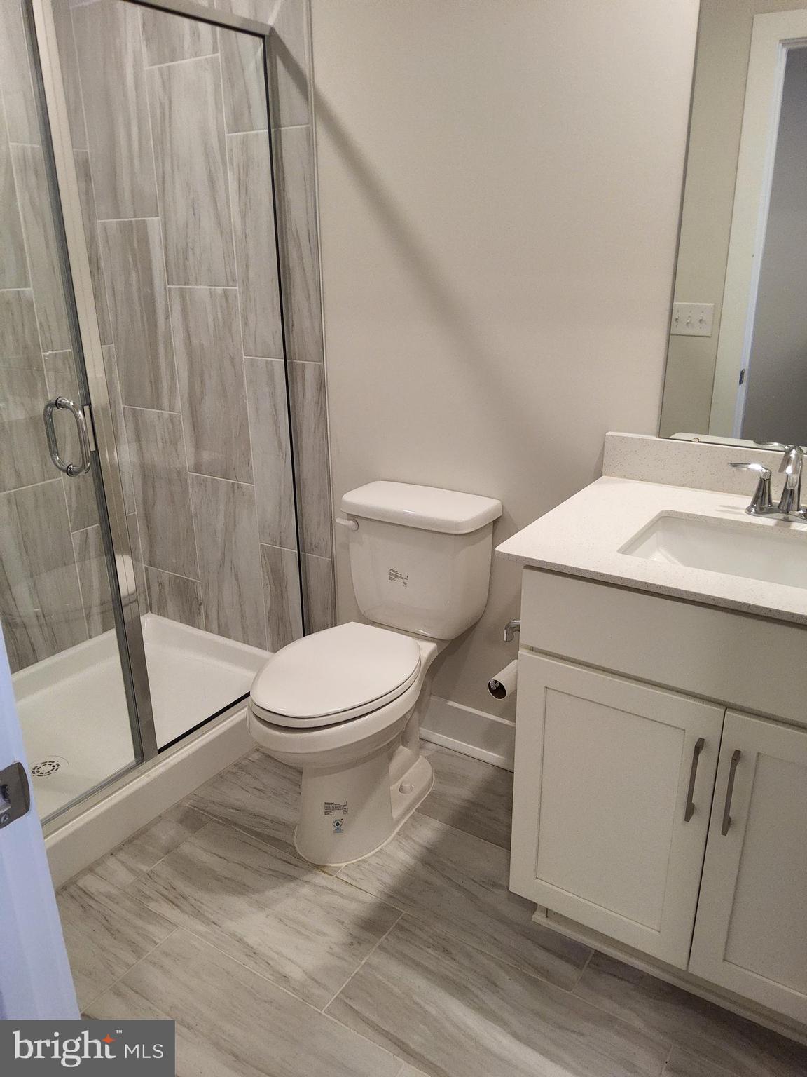 LANTERN RIDGE - Residential Lease