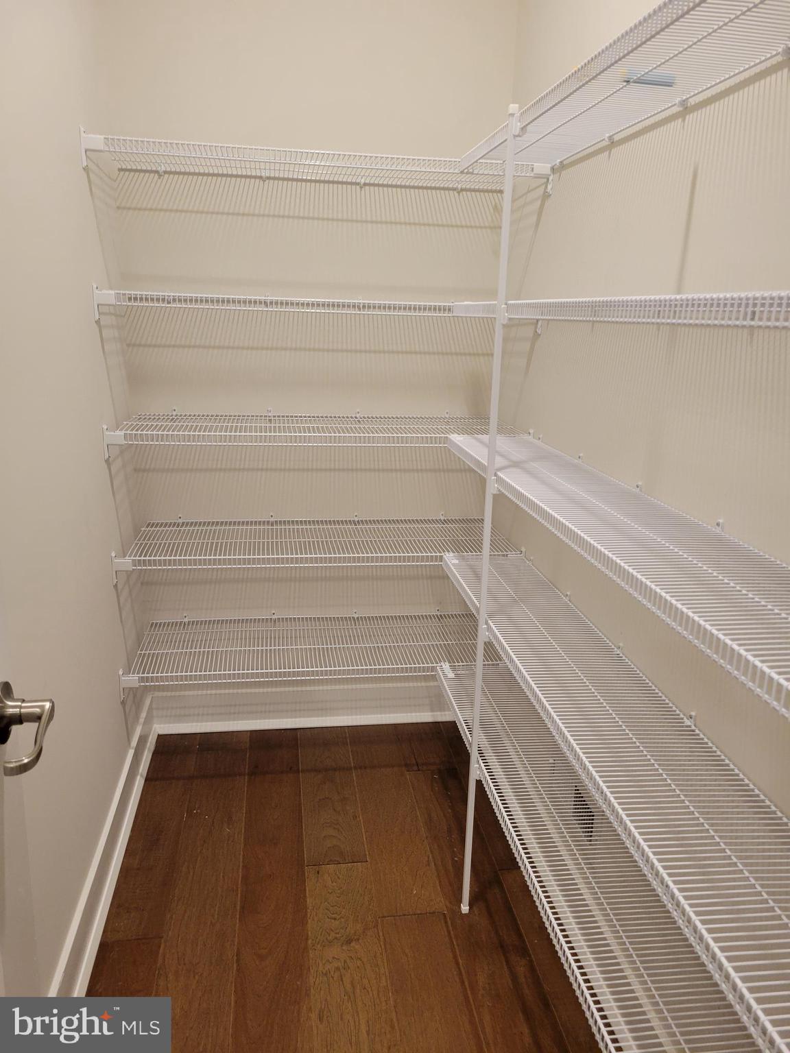 LANTERN RIDGE - Residential Lease