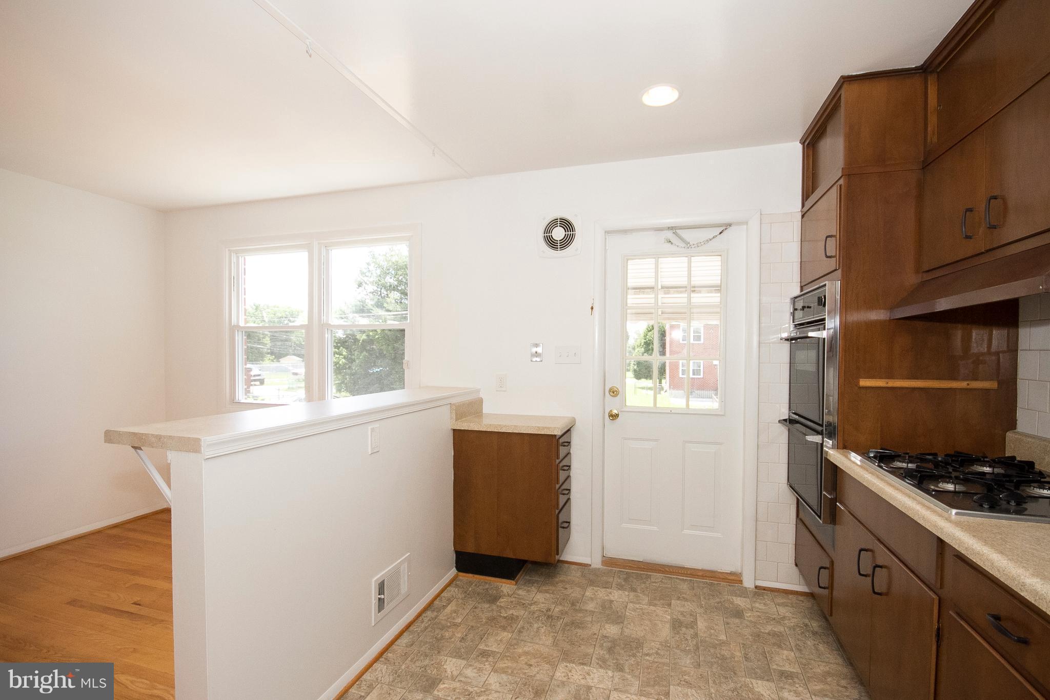 MILBROOK - Residential Lease