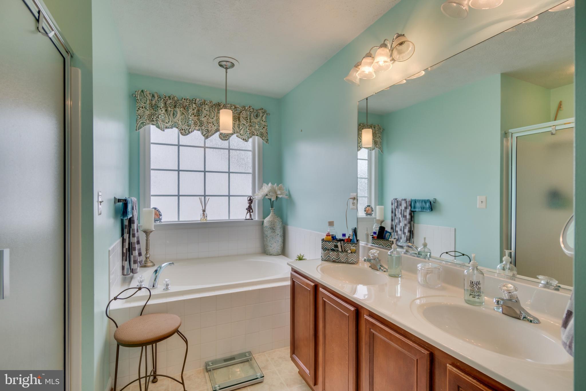 WILDERNESS SHORES - Residential