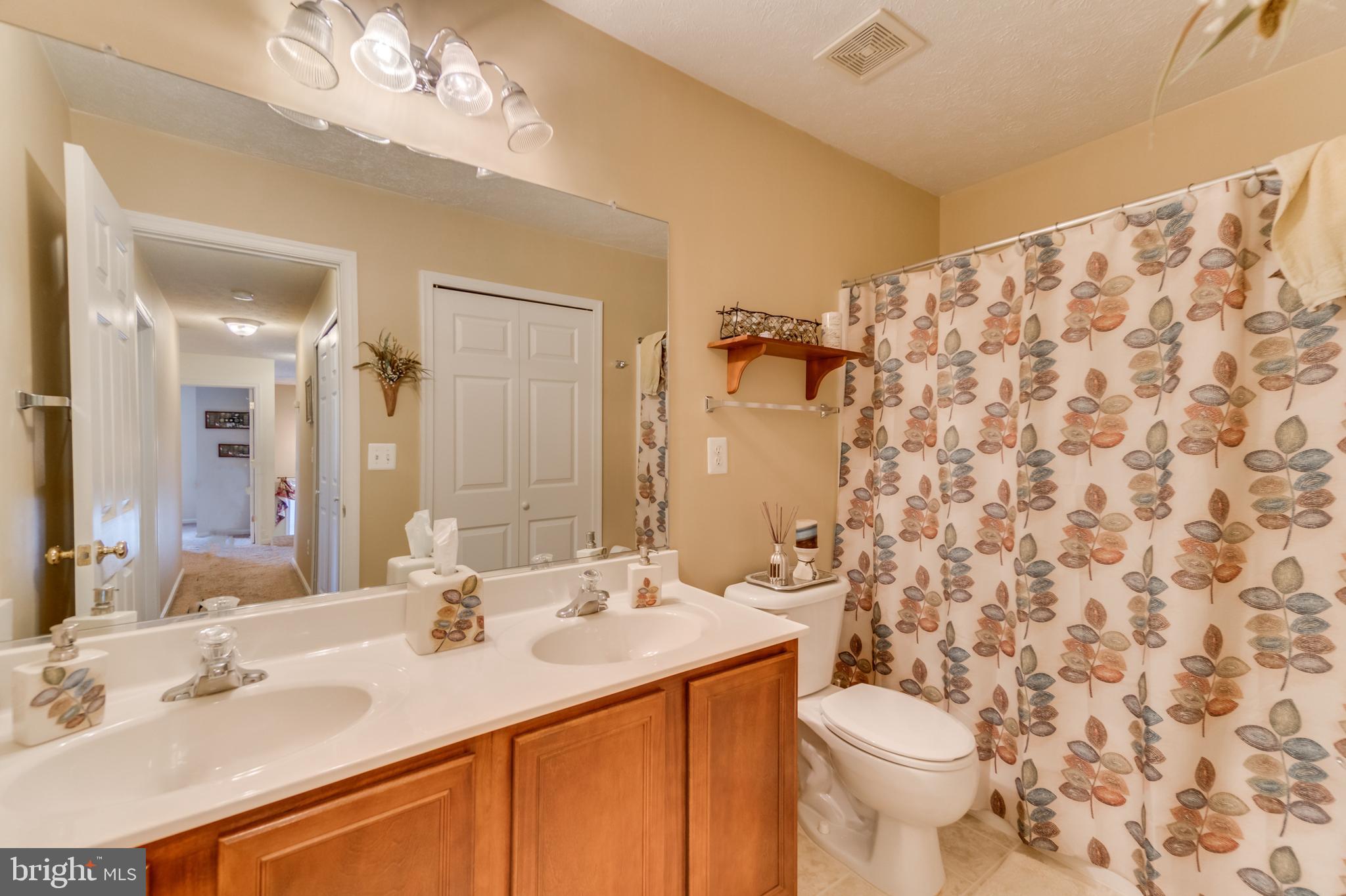 WILDERNESS SHORES - Residential