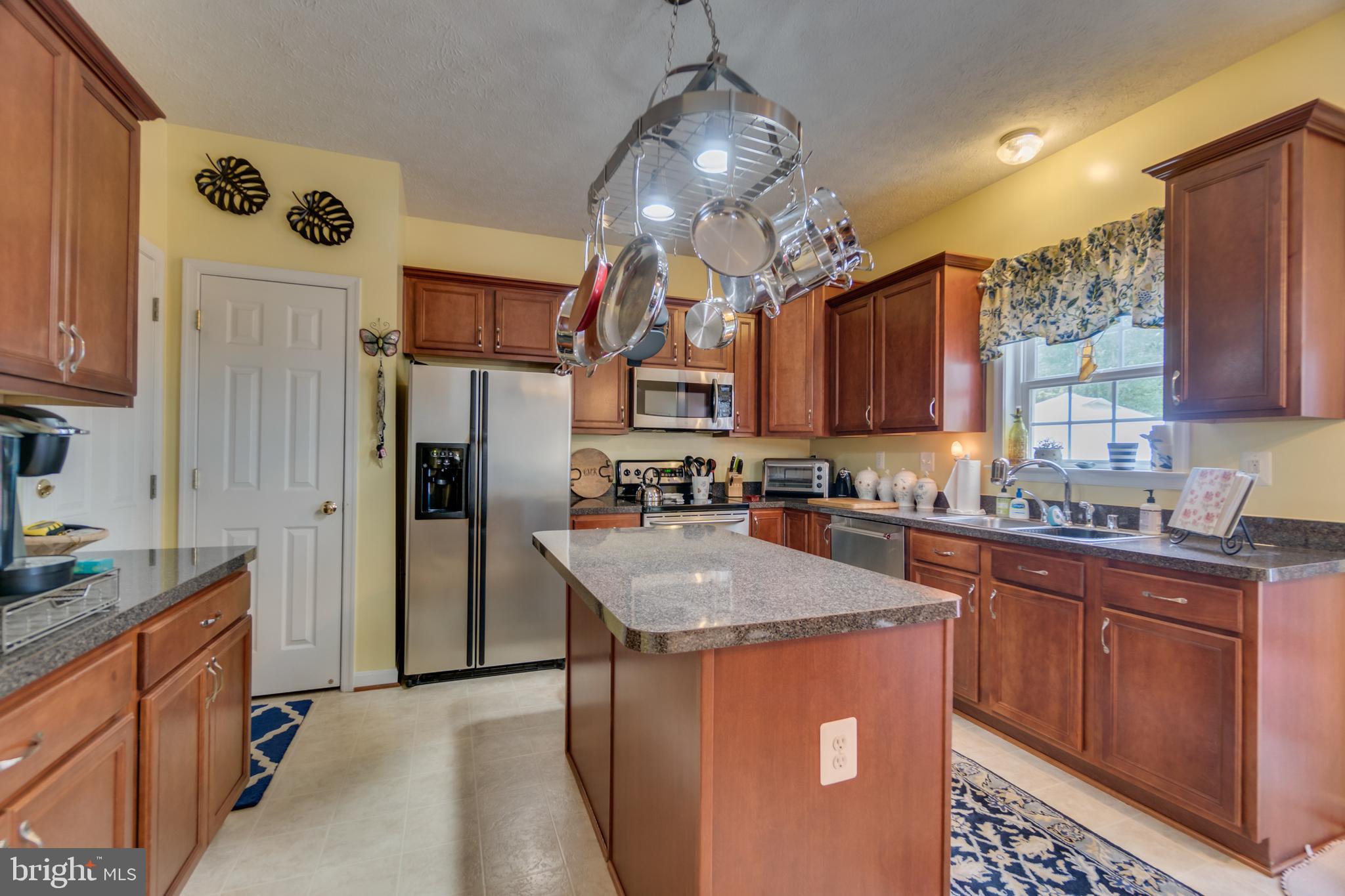 WILDERNESS SHORES - Residential