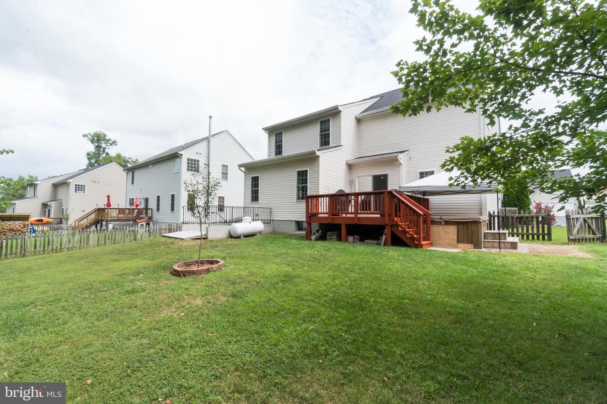 WILDERNESS SHORES - Residential