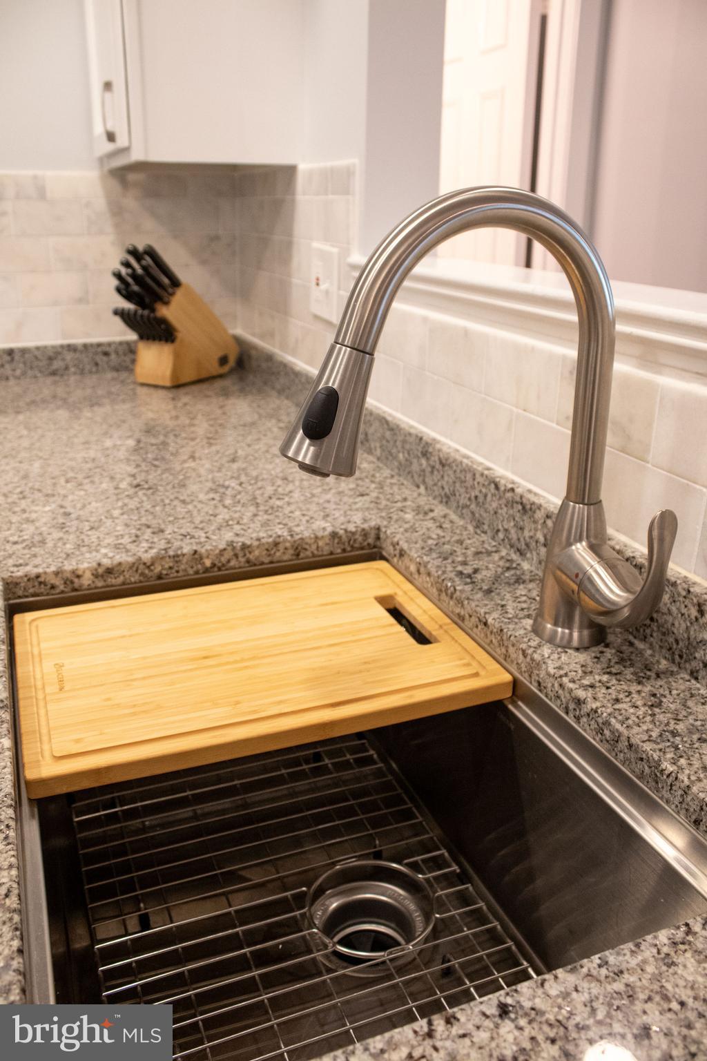 WATERS HOUSE - Residential