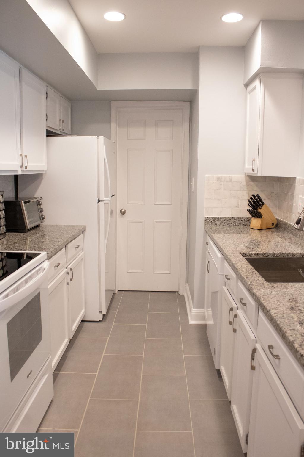 WATERS HOUSE - Residential