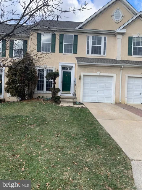 MLS: NJCD2113026