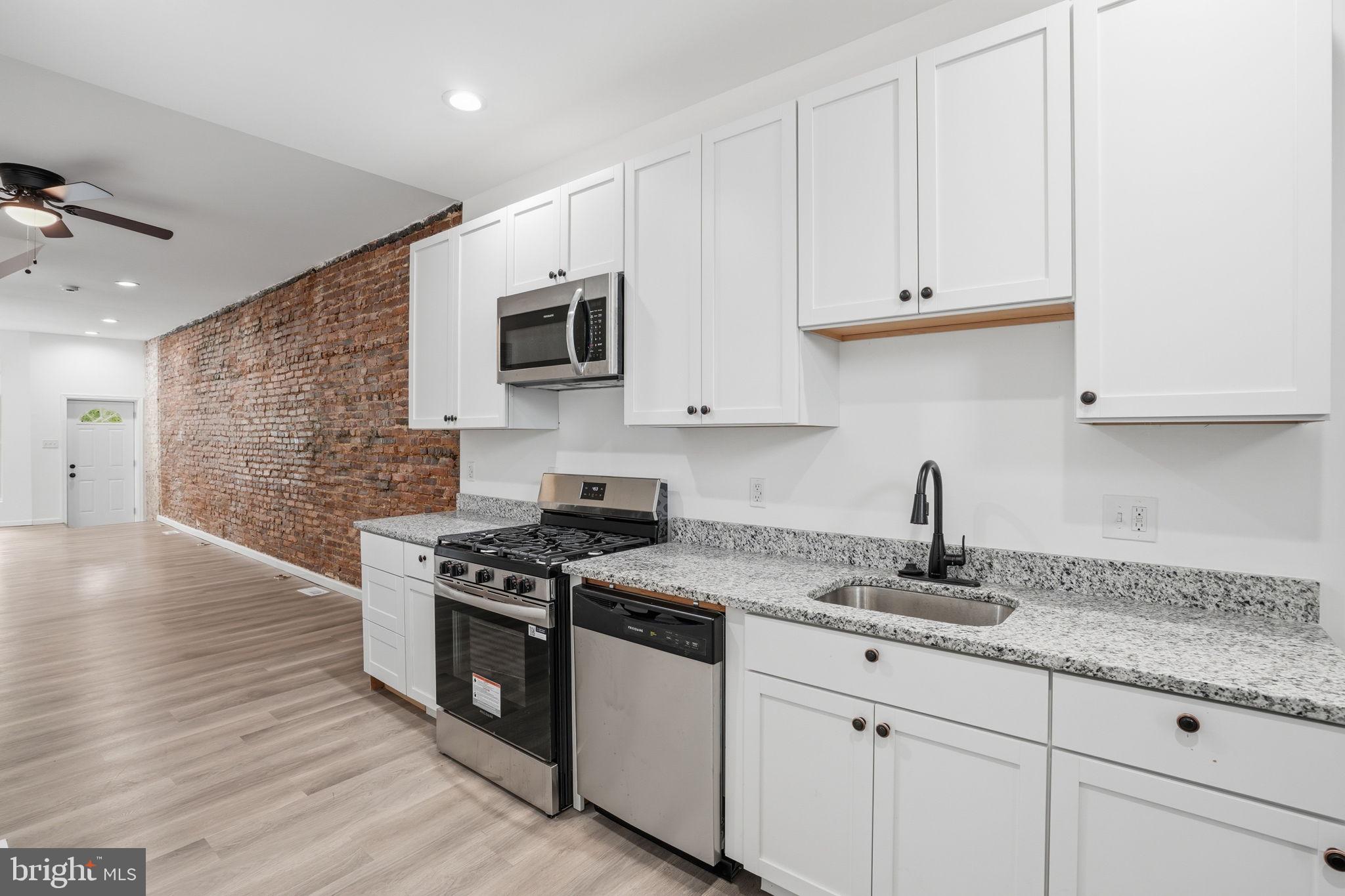 PATTERSON PARK - Residential Lease