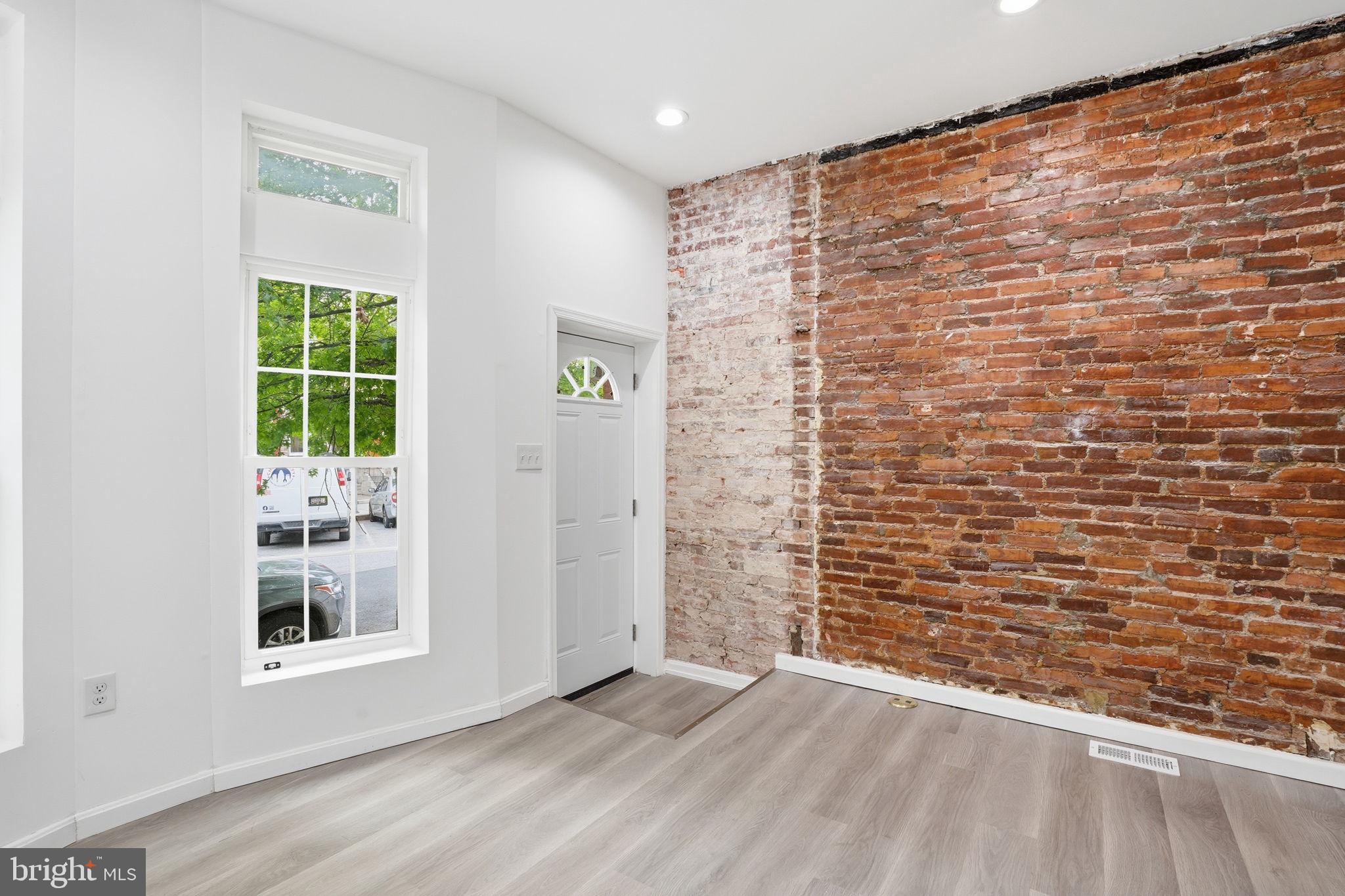 PATTERSON PARK - Residential Lease
