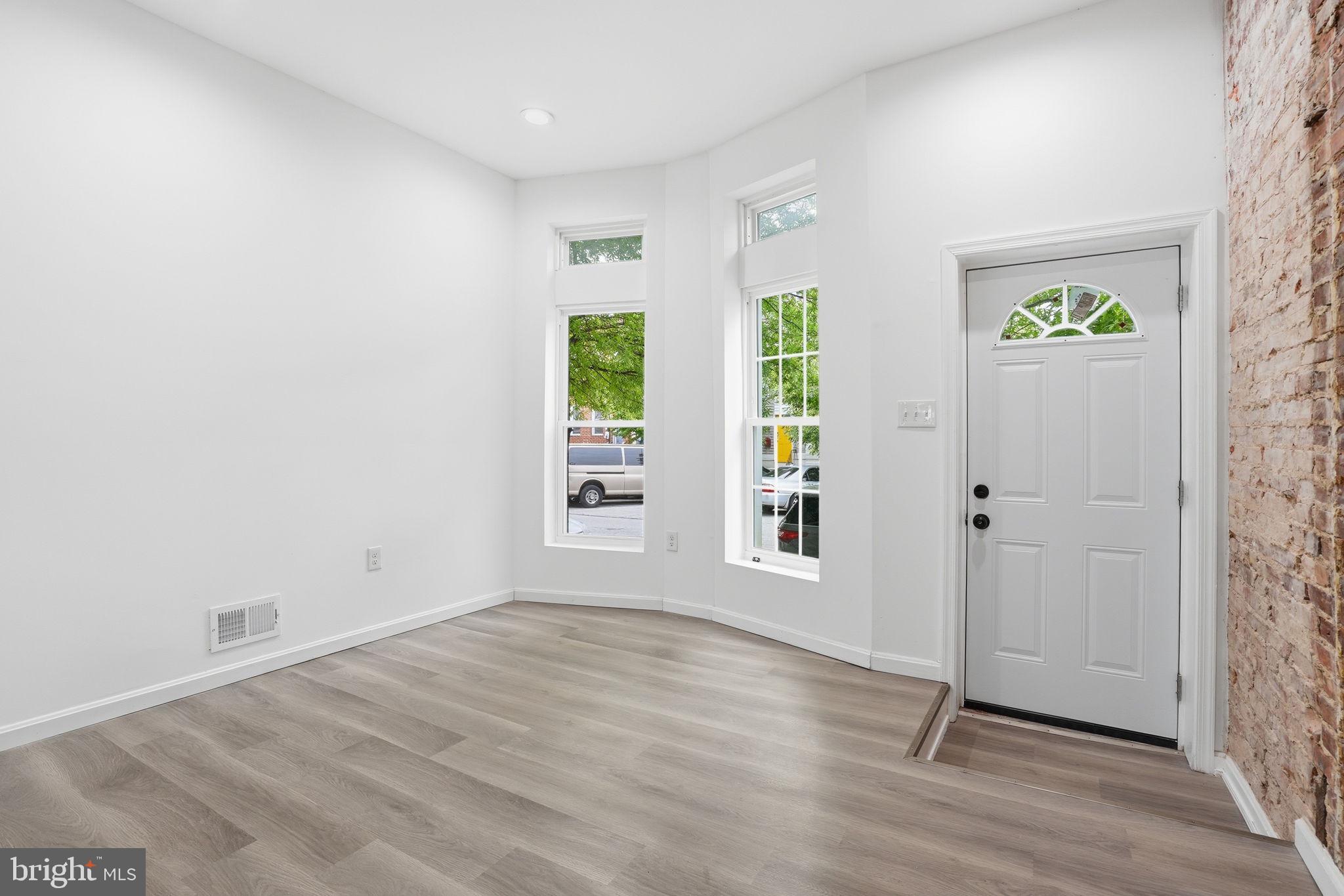 PATTERSON PARK - Residential Lease