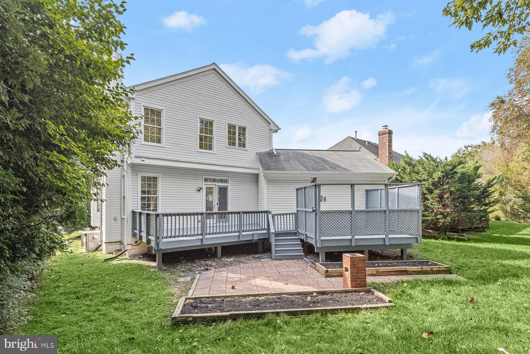 NOTTINGHAM WOODS - Residential