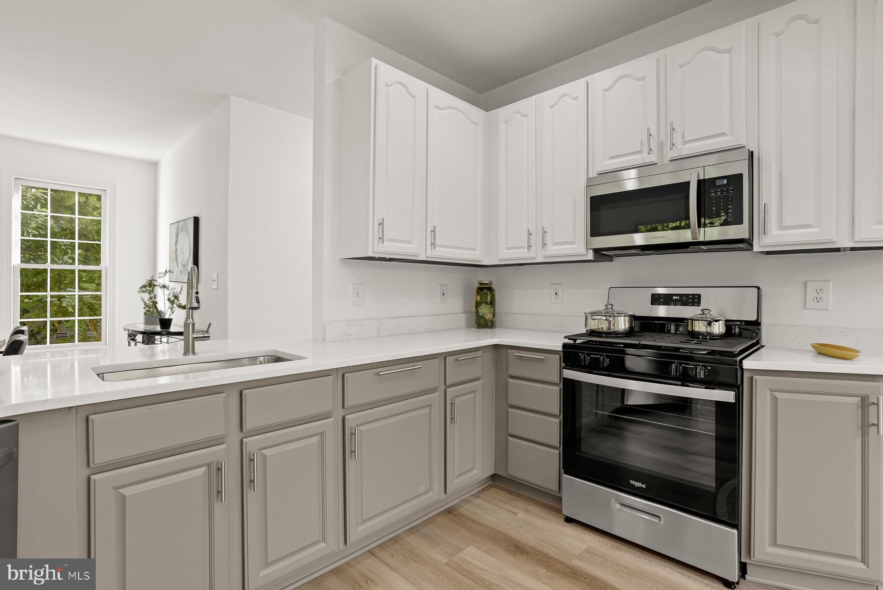 NOTTINGHAM WOODS - Residential