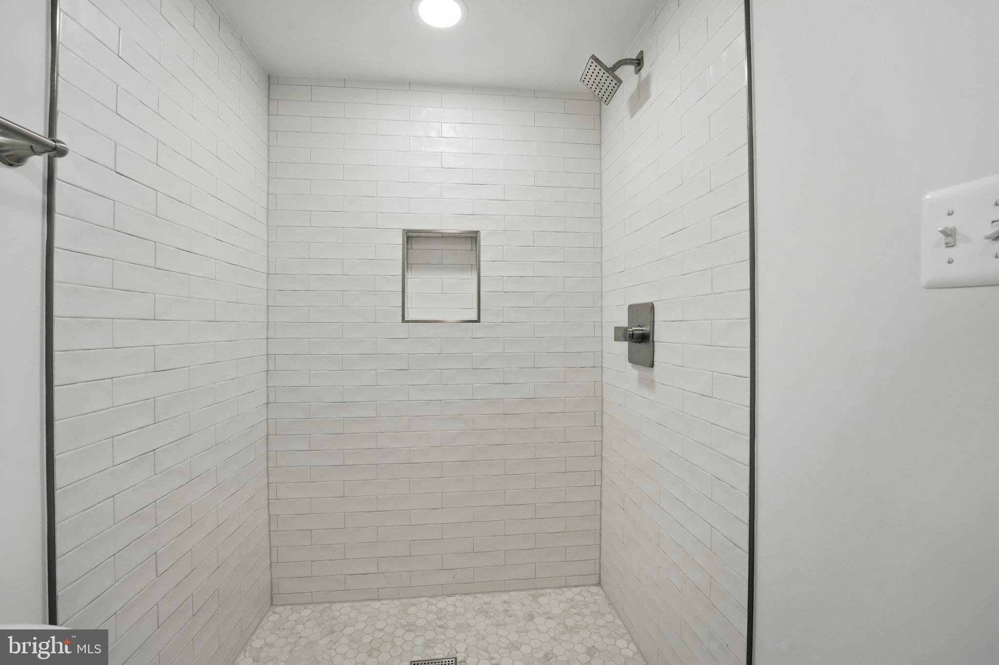 DEL RAY - Residential Lease