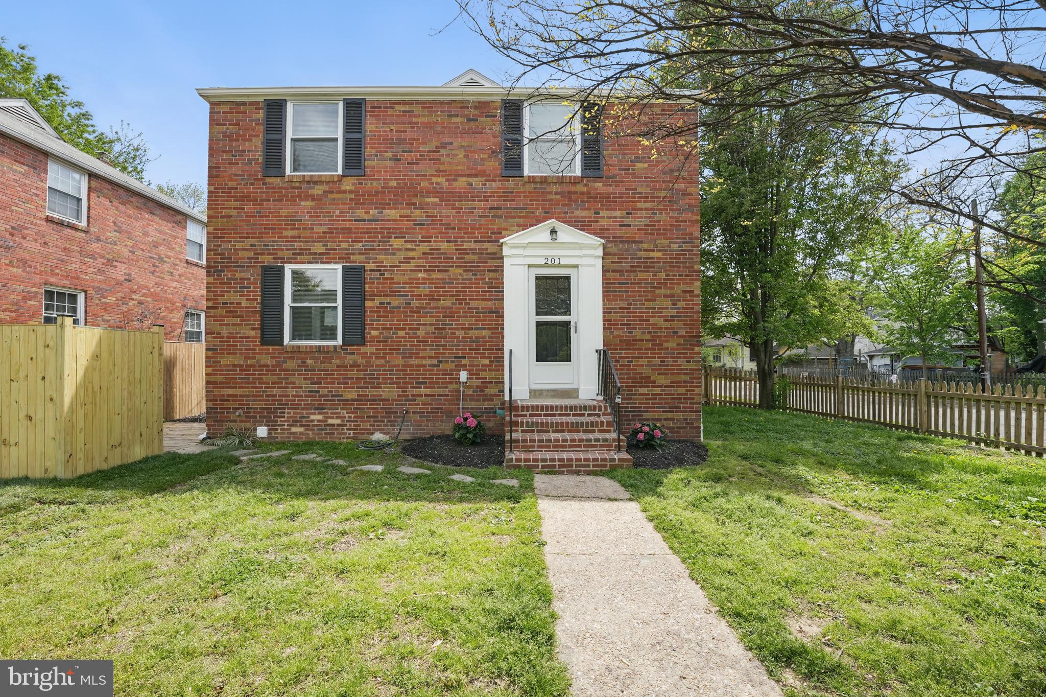 DEL RAY - Residential Lease