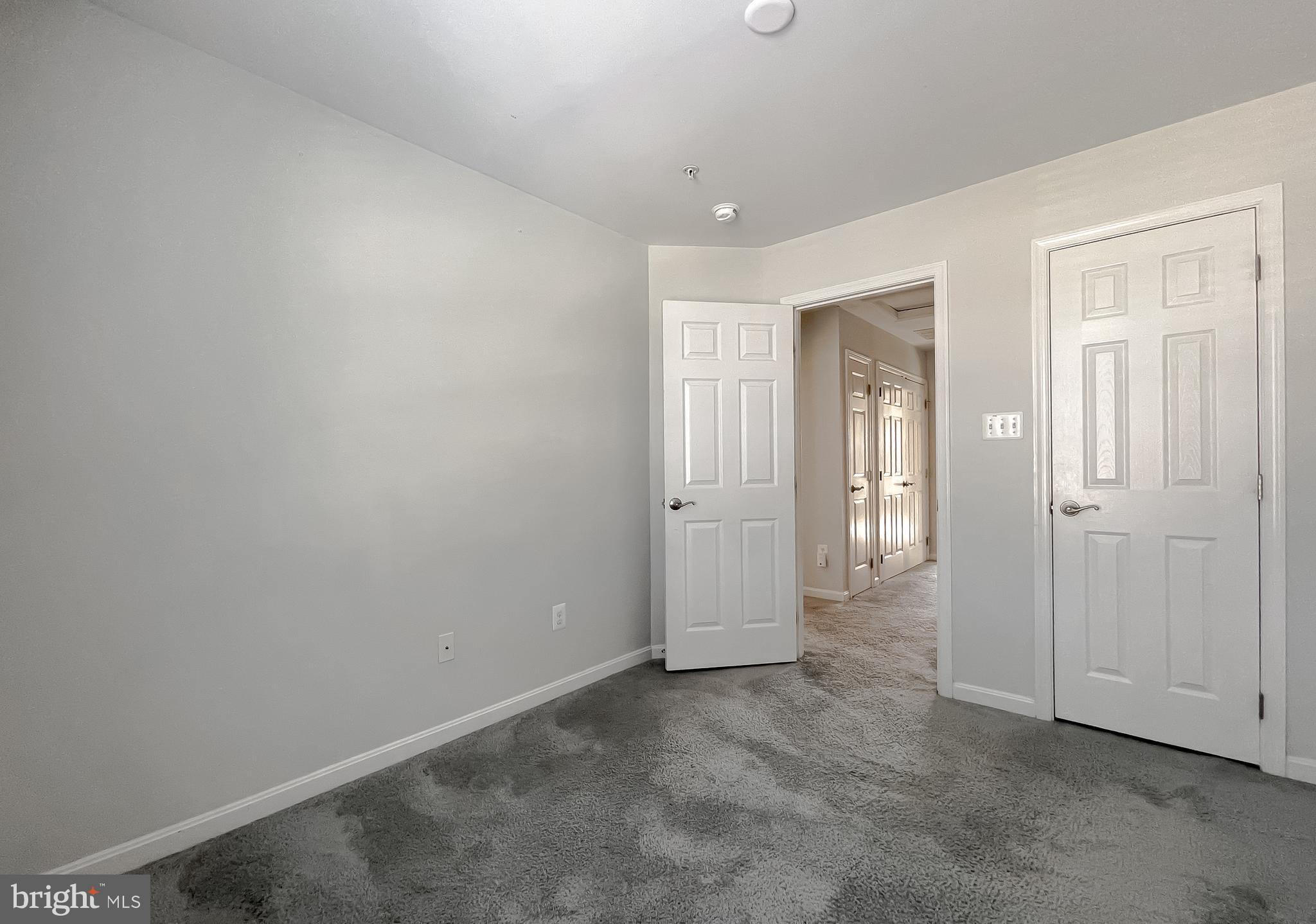 WOODLAND PARK AT WILDEWOOD - Residential